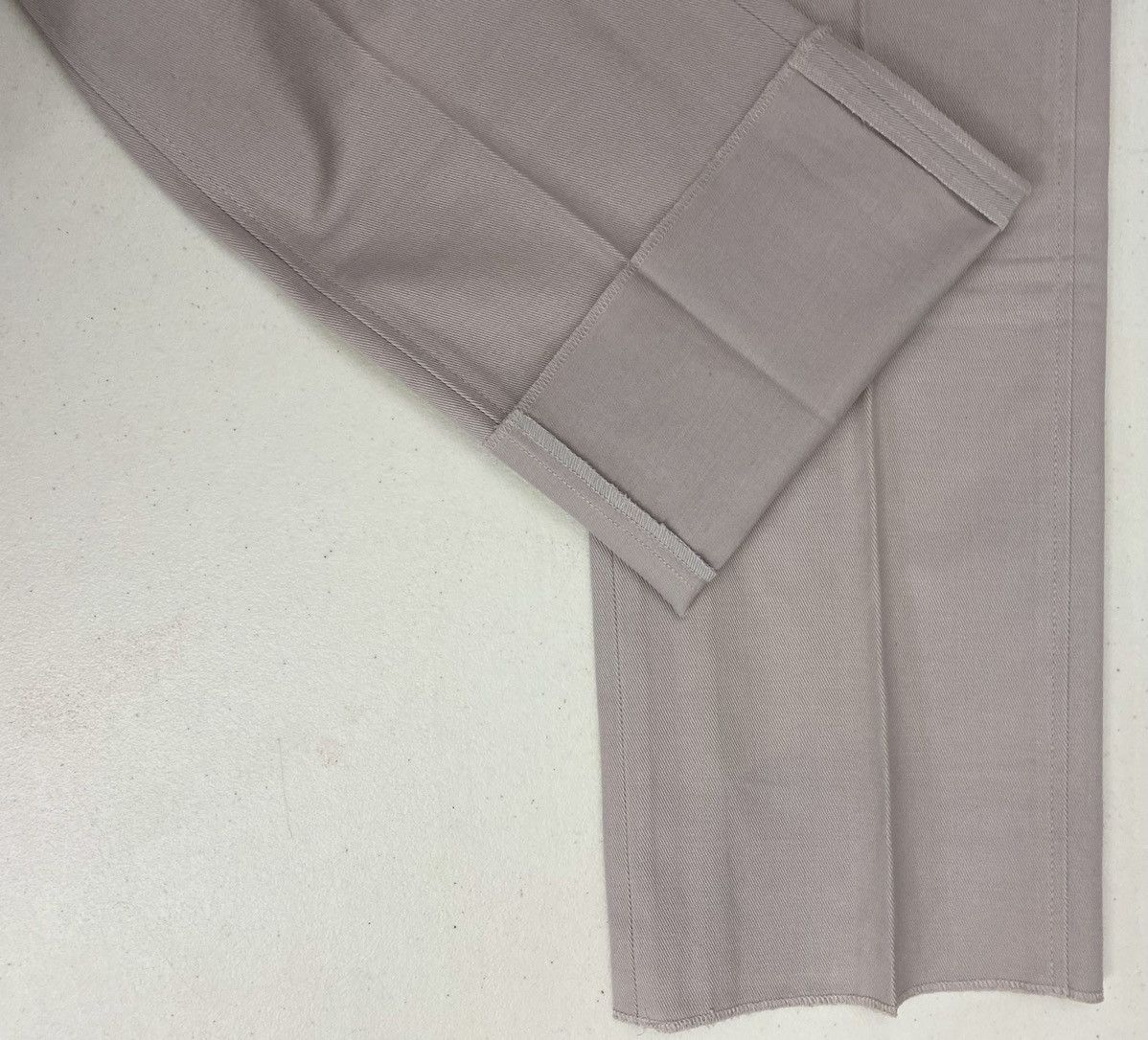 Versace Versace 🇮🇹 Smoke Purple Twill Brass Buckle Cargo Pants 50 NEW Size US 34 / EU 50 - 11 Thumbnail