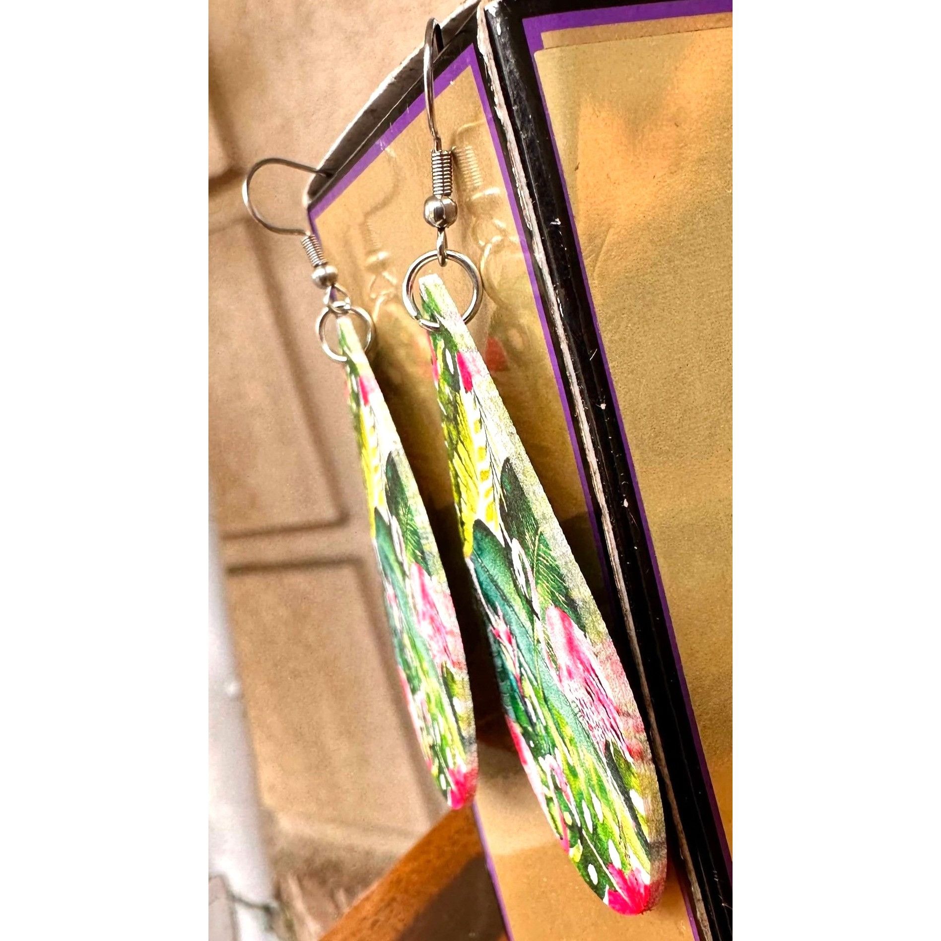 Handmade Flamingo Earrings Dangle Hooks New Art Deco Las Vegas Flori Size ONE SIZE - 14 Thumbnail