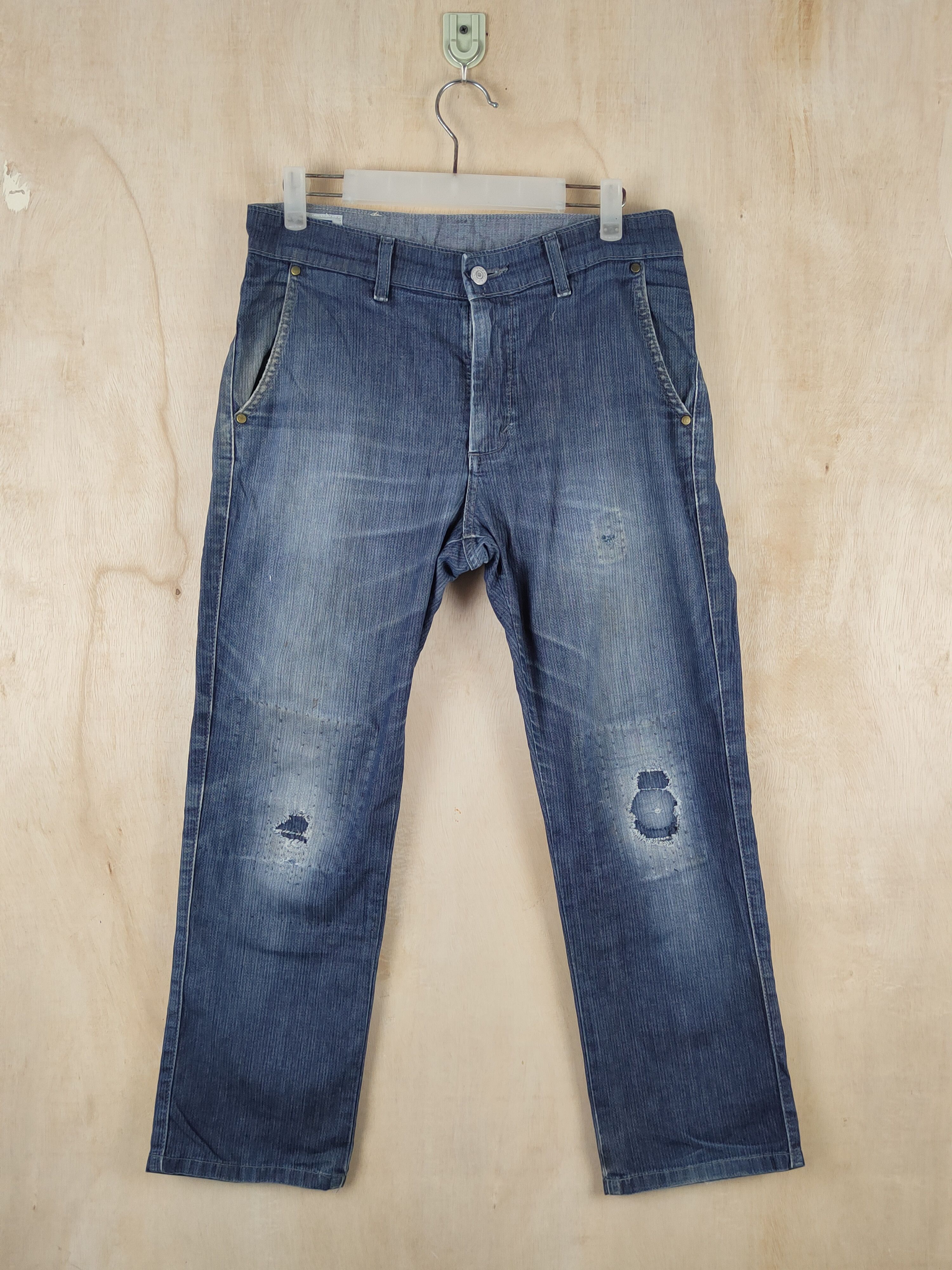Edwin Edwin Dark Blue Faded Distressed Ripped Jeans #S2475 Size US 31 - 1 Thumbnail