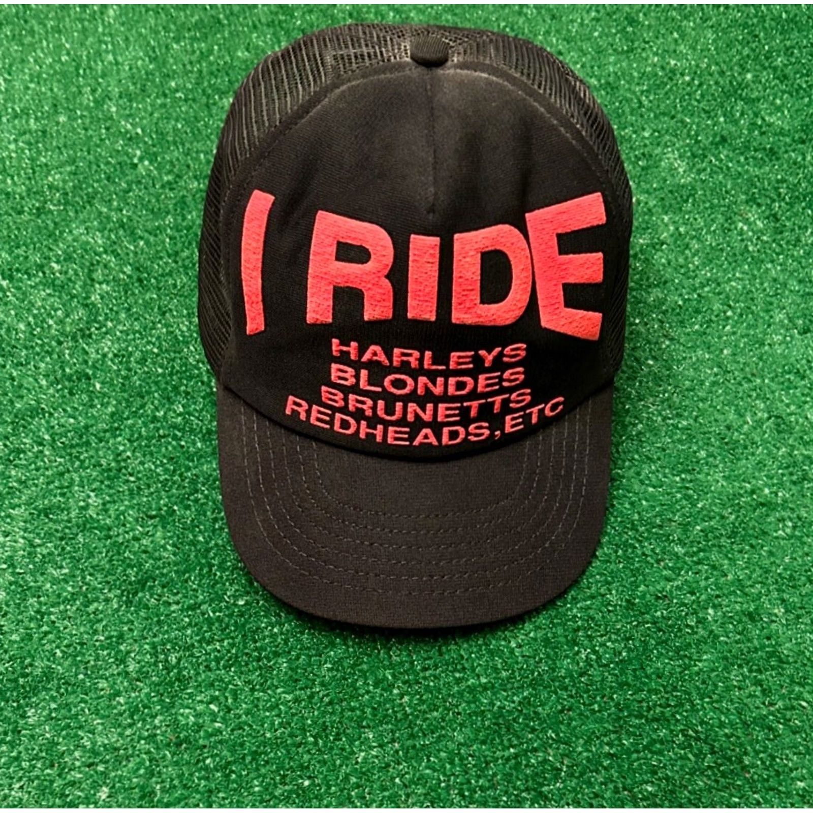 Vintage VINTAGE 80s Harley Biker Trucker Hat I Ride Harleys Blondes Brunetts Redheads 3D Mens One Size Black Size ONE SIZE - 5 Thumbnail