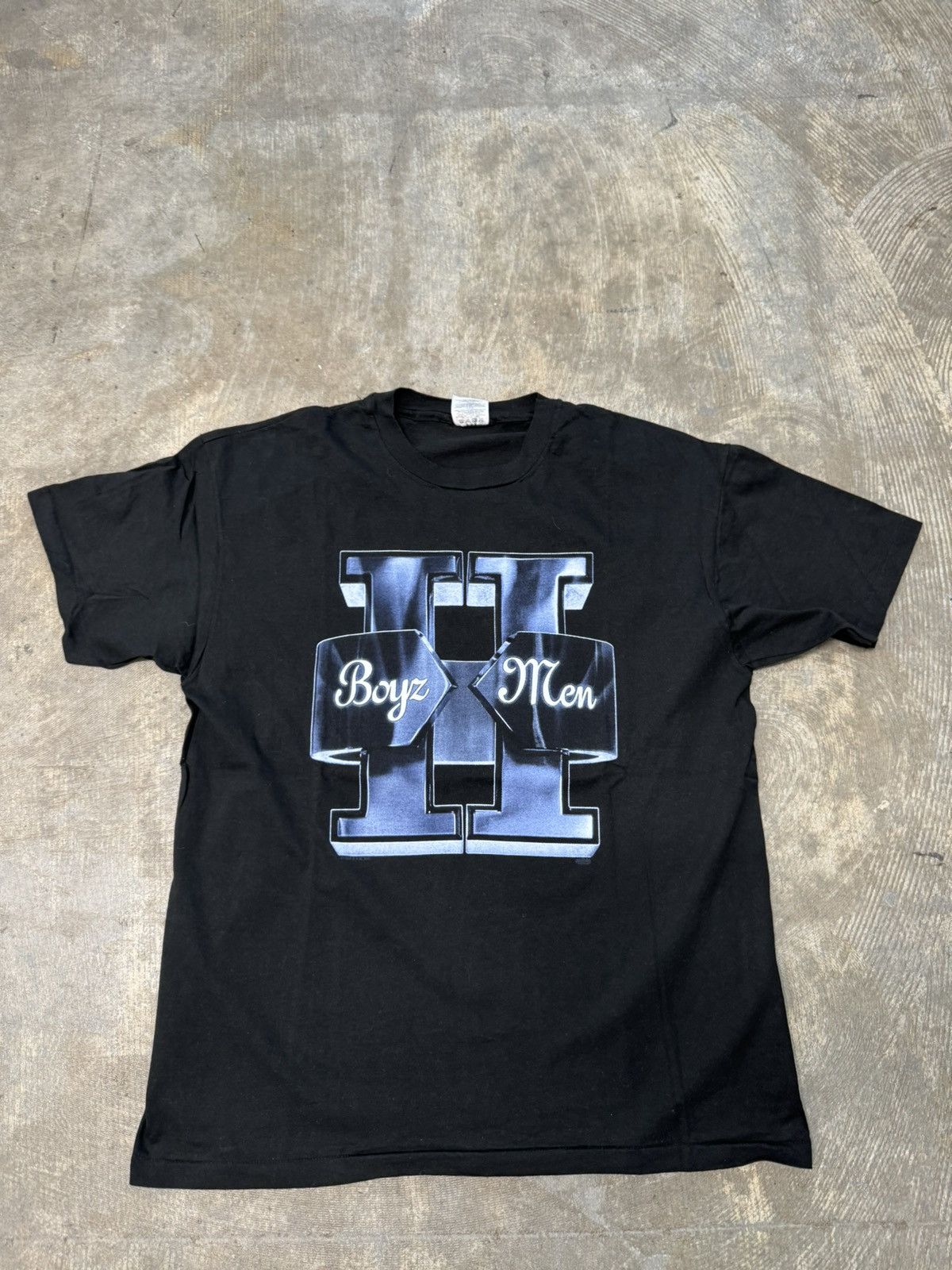 Band Tees Vintage 1994 Boyz II Men II Album Cover Promo T-Shirt Size US XL / EU 56 / 4 - 2 Thumbnail