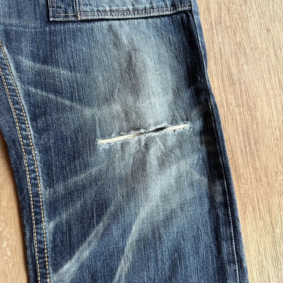 Japanese Brand STEALS🔥DISTRESSED DENIM VINTAGE EDWIN JEAN NICE FADING PANT Size US 34 / EU 50 - 7 Thumbnail