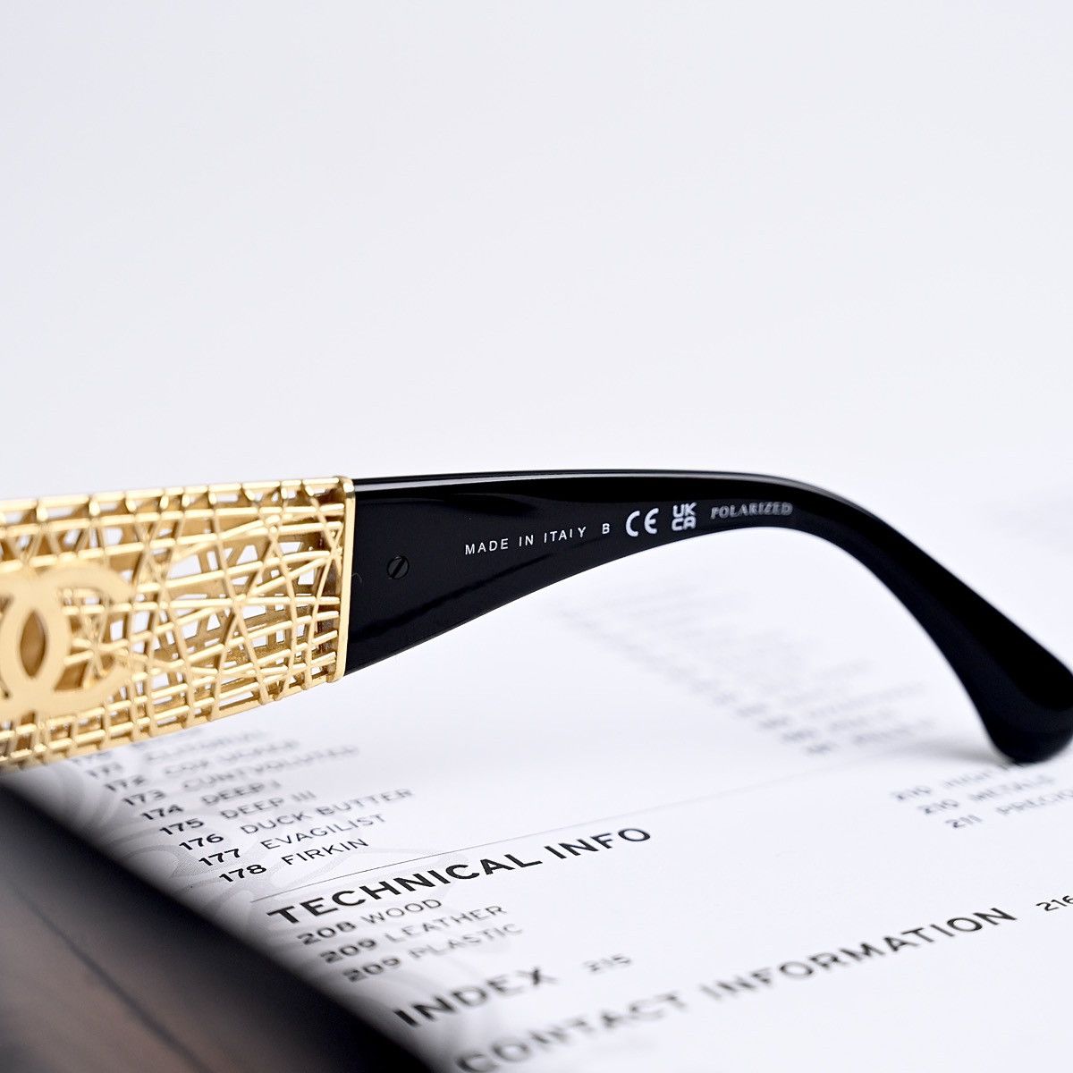 Chanel CHANEL 0CH5532 C622S9 SUNGLASSES Size ONE SIZE - 4 Thumbnail