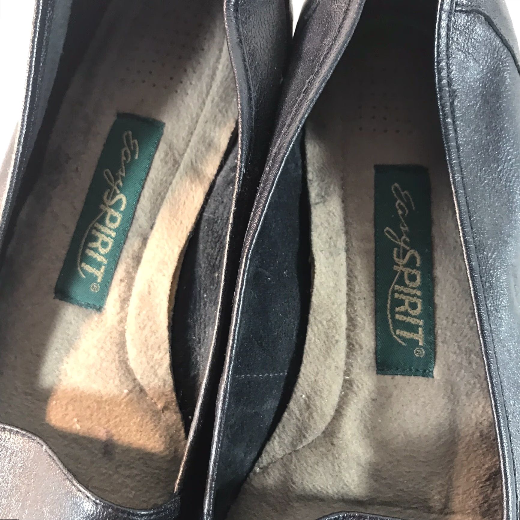 Vintage Easy Spirit Flats Women Size 7.5 Black Leather Slip-On Casual Comfort Shoes Size US 7.5 / IT 37.5 - 5 Thumbnail