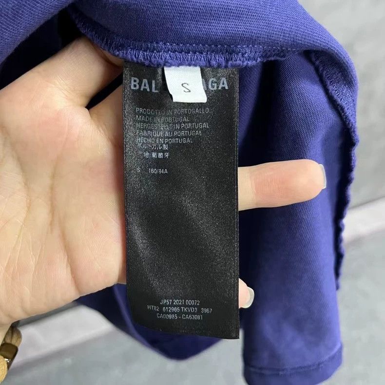 Balenciaga Balenciaga Navy monogrammed straight short sleeve T-shirt Size US S / EU 44-46 / 1 - 3 Thumbnail