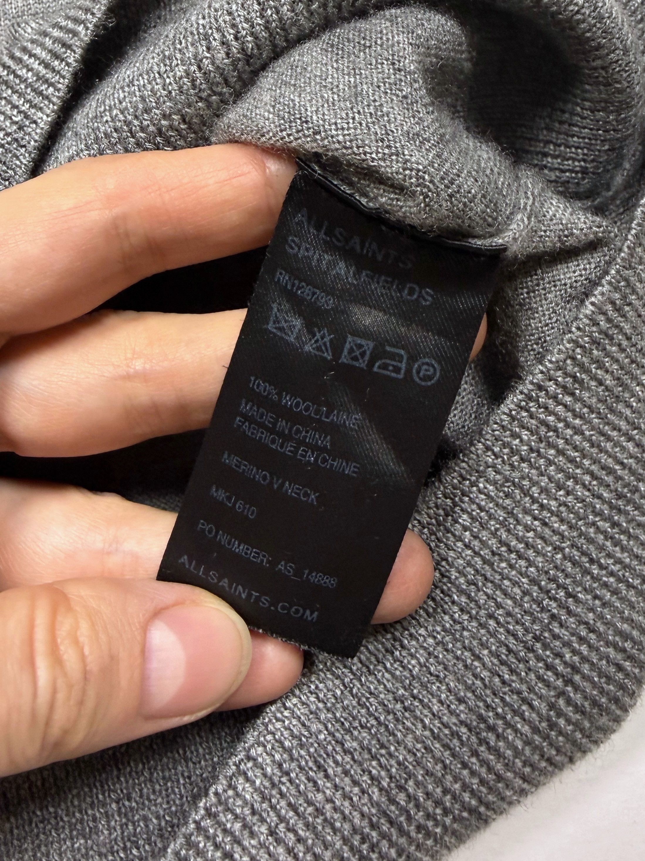 Allsaints Allsaints Gray V-neck Wool Sweater Pullover (M) Size US M / EU 48-50 / 2 - 4 Thumbnail
