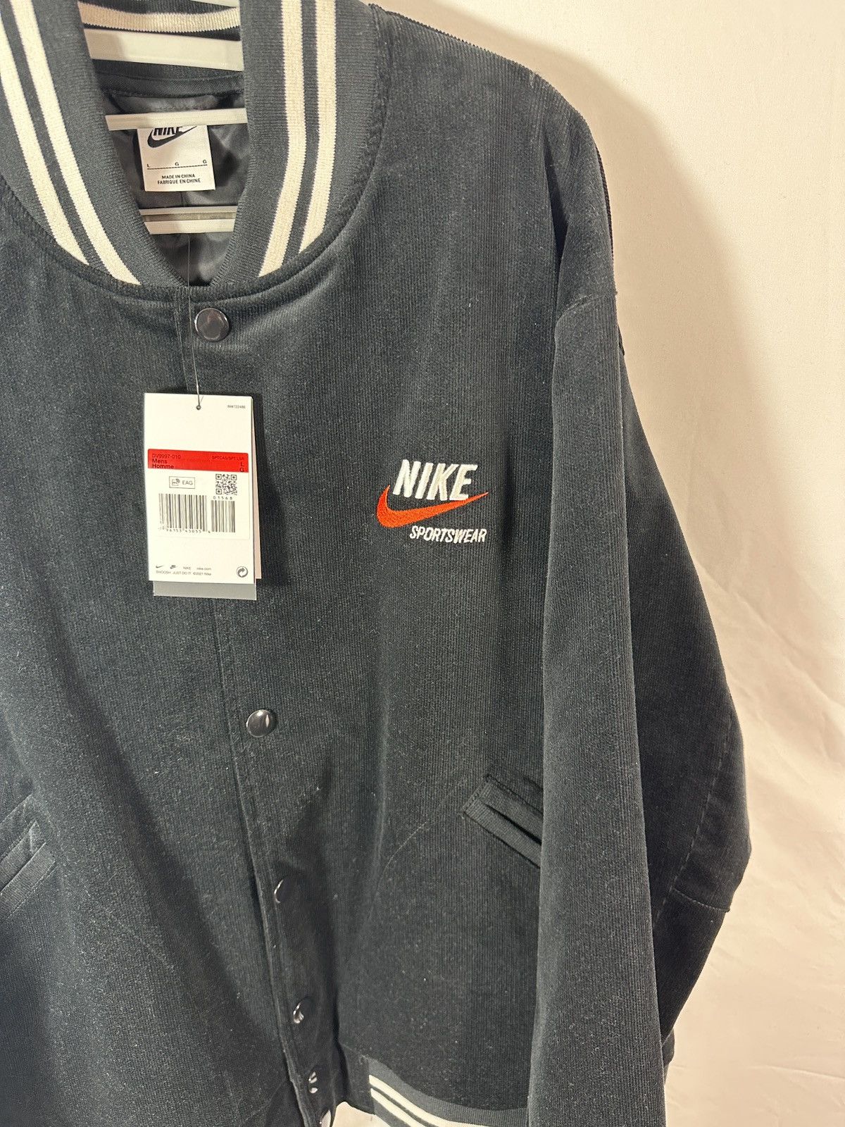 Nike Sportswear Embroidered bomber jacket