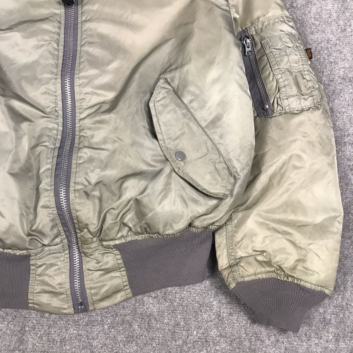 Other ALPHA INDUSTRIES MA-1 BOMBER JACKET Size US L / EU 52-54 / 3 - 4 Thumbnail