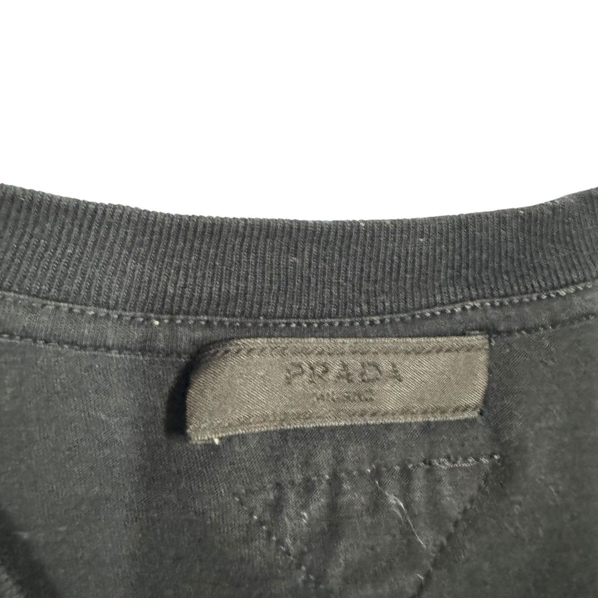 Prada Authentic🔥Prada Triagle Logo V-Neck Plain Shirt Size US L / EU 52-54 / 3 - 9 Thumbnail