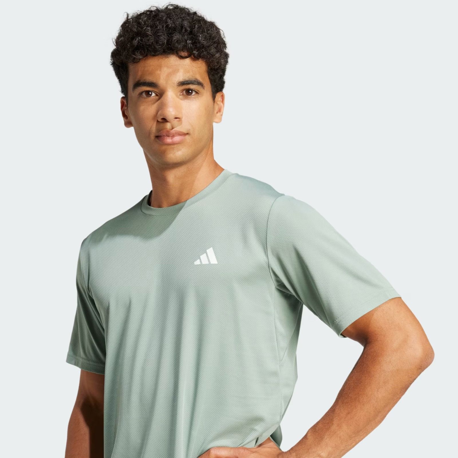 Adidas o1mle0526 Training Short Sleeve T-Shirt in Green Size US L / EU 52-54 / 3 - 4 Thumbnail