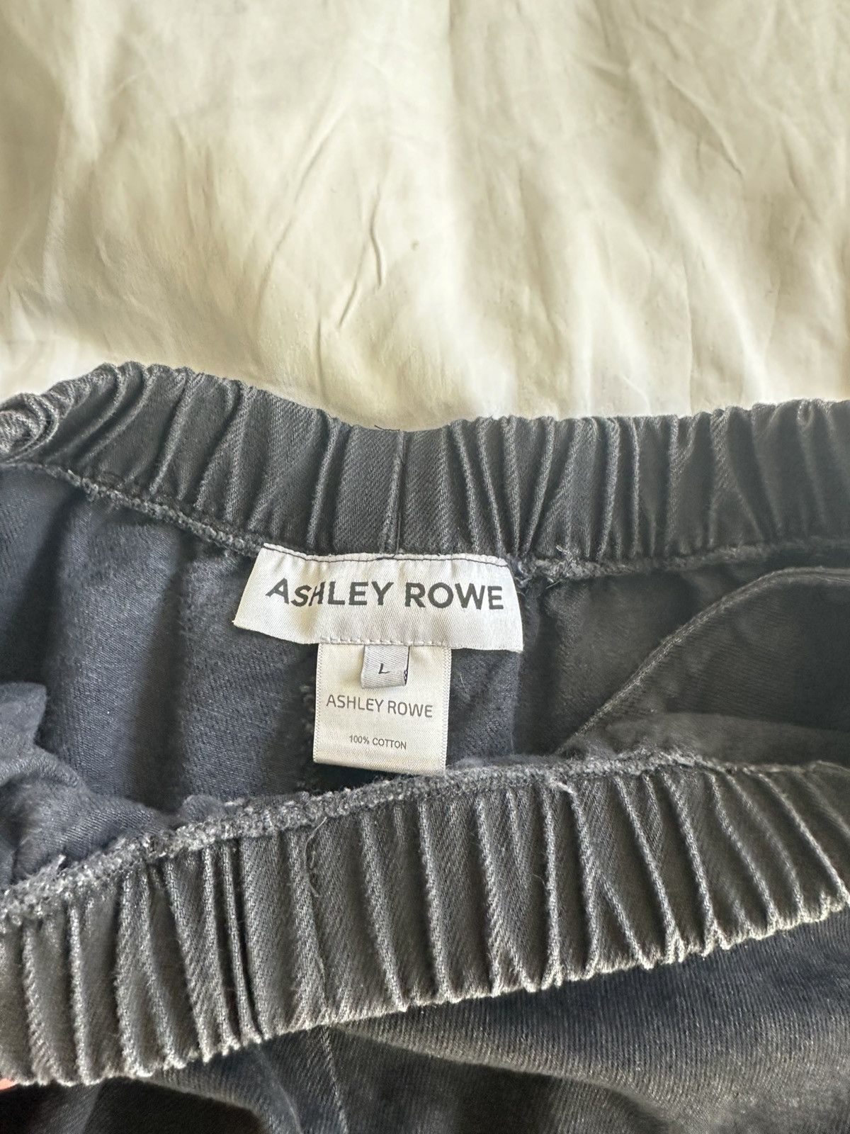 Other Ashley Row Raw Edge Elastic Waistband Denim Pants Size US 32 / EU 48 - 2 Thumbnail