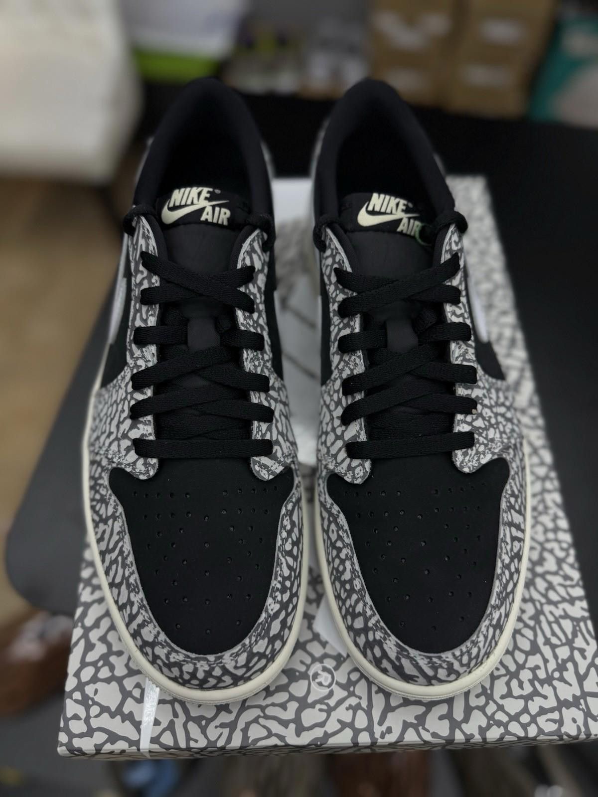 Jordan Brand Air Jordan 1 Retro OG Low Black Cement Size 13 CZ0790-001 Size US 13 / EU 46 - 5 Thumbnail