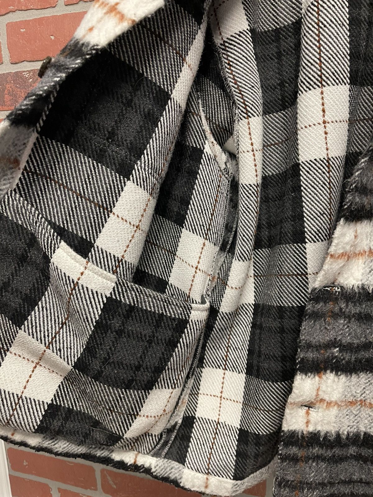 Sinclair Global Size XL - Sinclair Global Flannel Button Up “SOLD OUT” Size US XL / EU 56 / 4 - 11 Thumbnail
