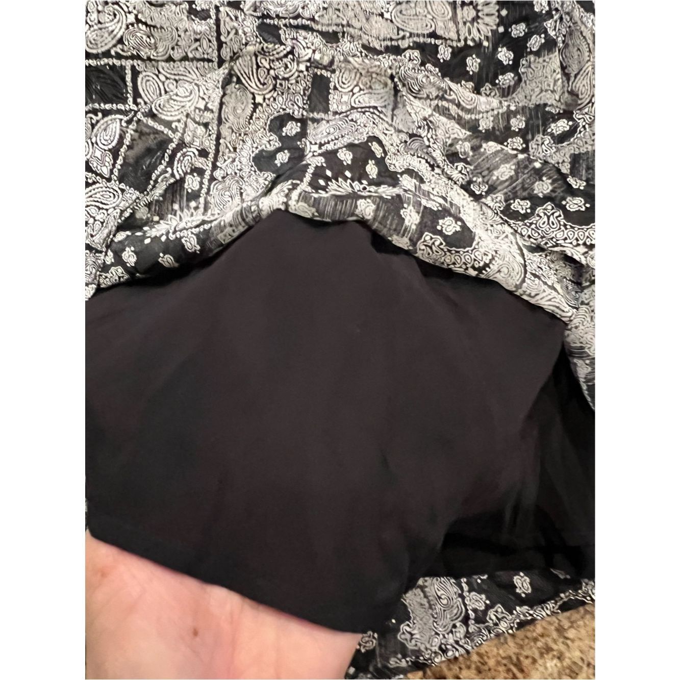 The Kooples NWT The Kooples Bandana Print V-Neck Midi Dress Black & Whi Size S / US 4 / IT 40 - 7 Thumbnail