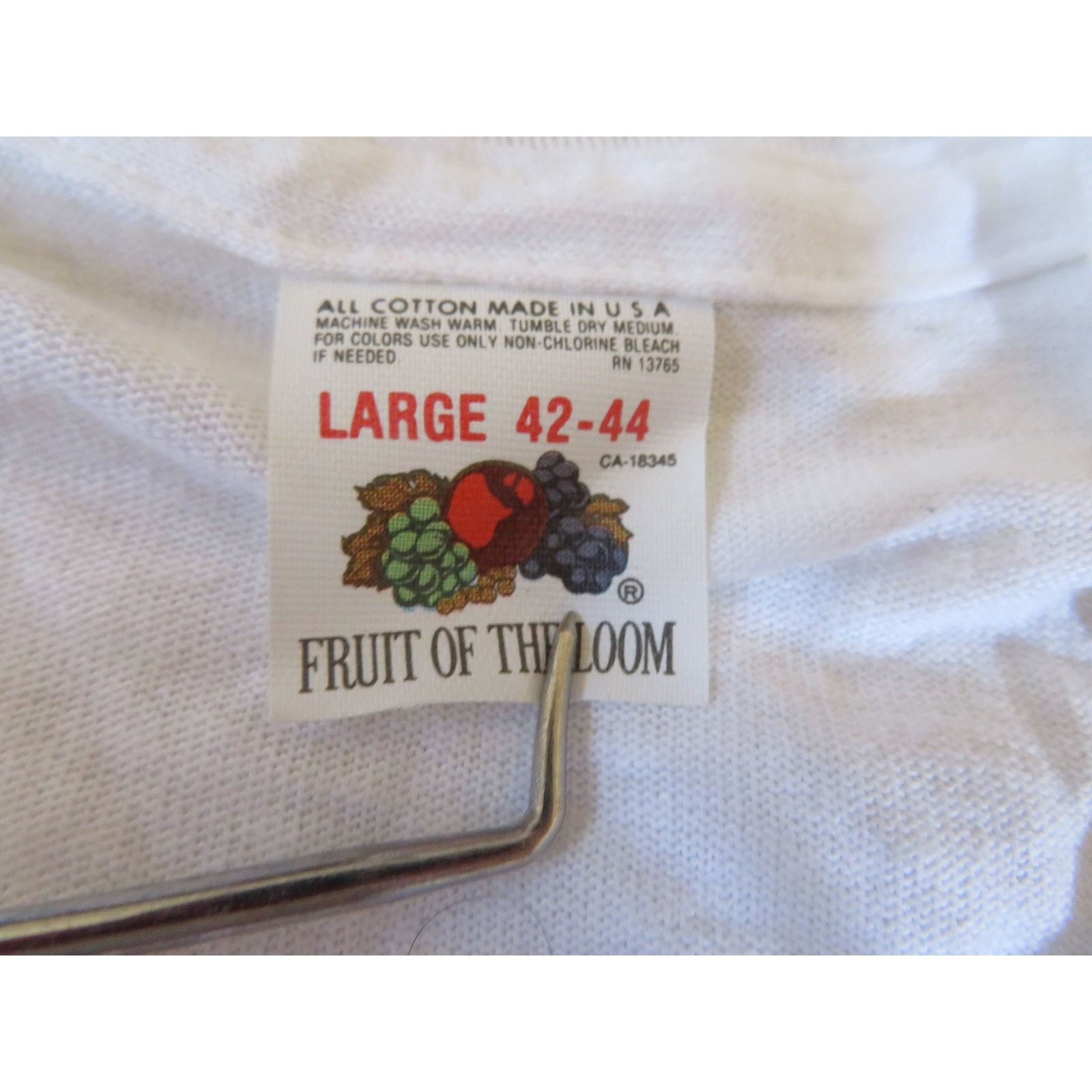 Other Rich Girl Studio Three Movie T-Shirt White Sz L 1990s Size US L / EU 52-54 / 3 - 3 Thumbnail