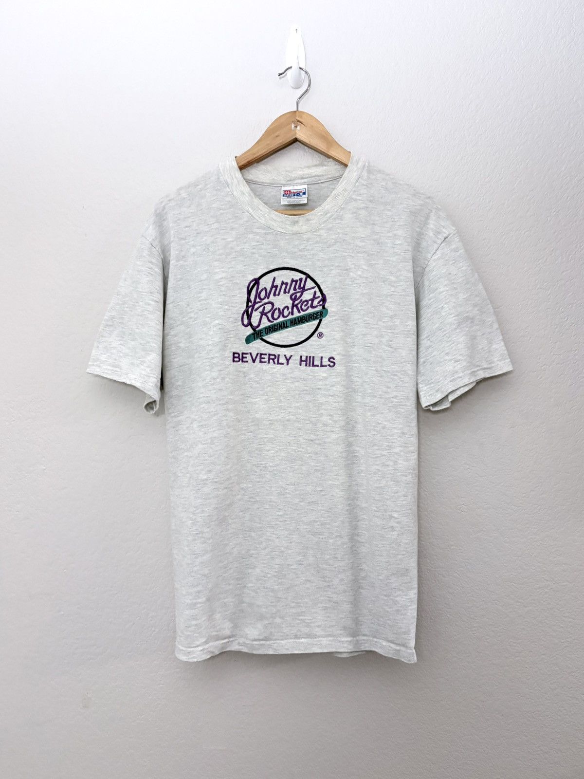 Vintage 90’s Johnny Rockets Beverley Hills Embroidered Vintage Tee Size US M / EU 48-50 / 2 - 2 Thumbnail