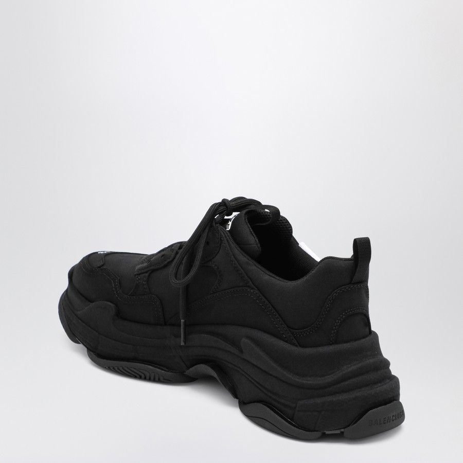 Balenciaga o1d2blof0226 Triple S Sporty Sneakers in Black Size US 10 / EU 43 - 4 Thumbnail