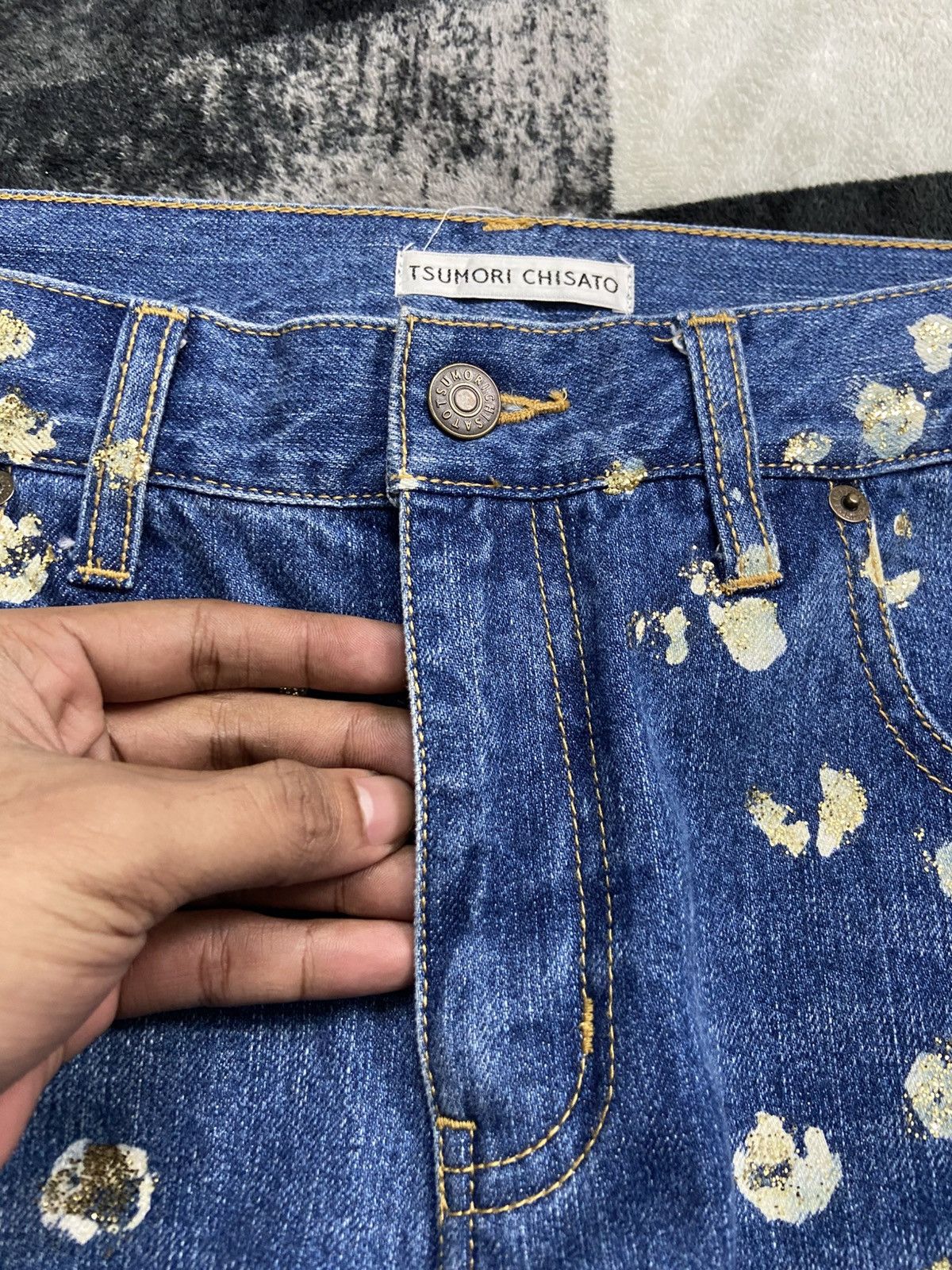Tsumori Chisato Issey Art Tsumori Chisato Gold Splatter Hand Painted Jeans Size 26" / US 2 / IT 38 - 6 Thumbnail