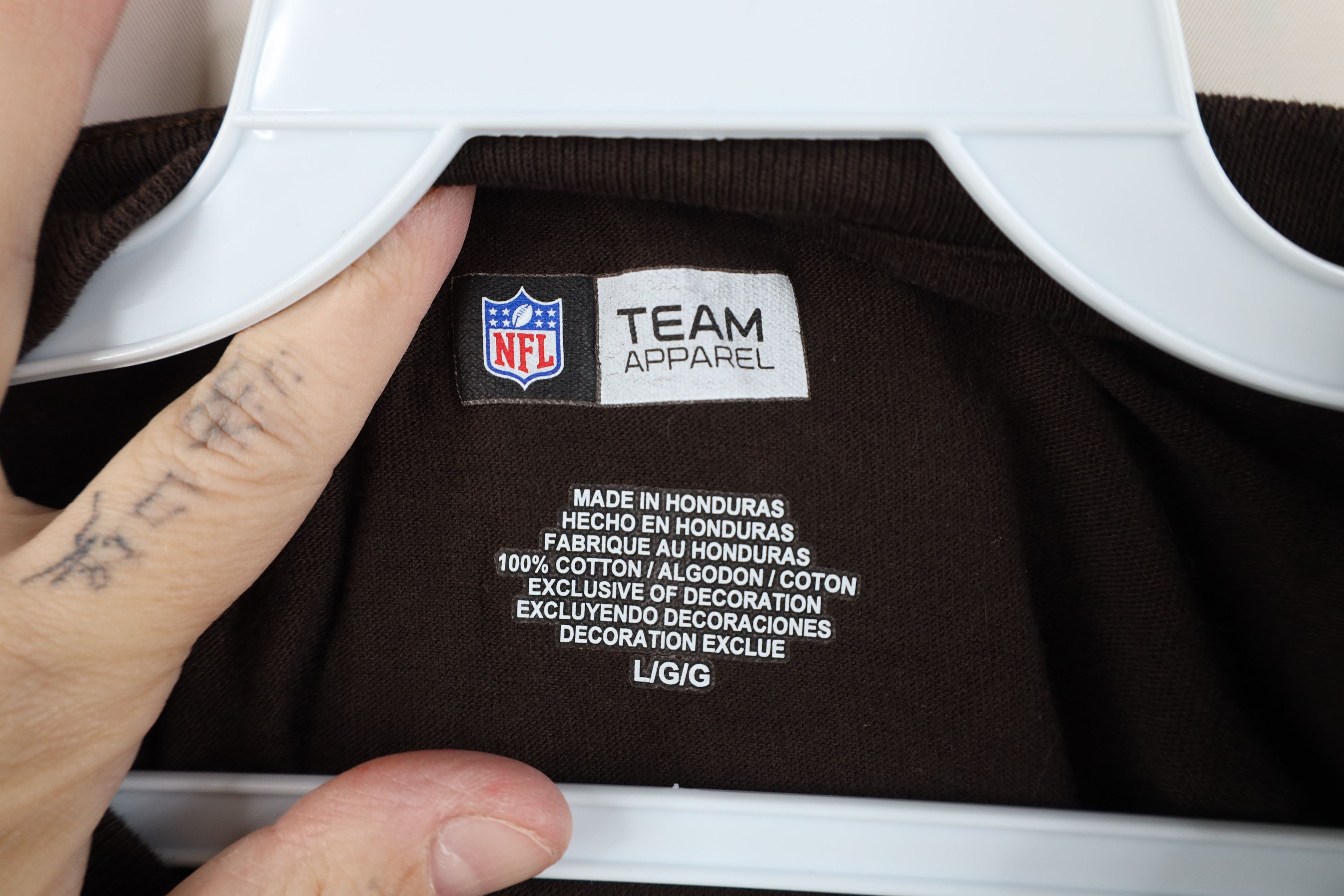 Vintage Vintage Y2K Browns Football Long Sleeve T-Shirt Size US L / EU 52-54 / 3 - 9 Thumbnail