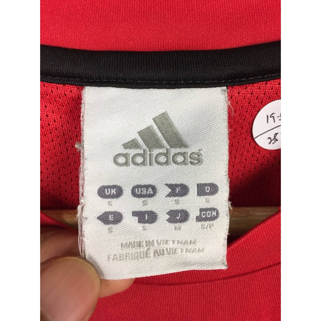 Adidas × Vintage Adidas Small Logo Short Sleeve Sportswear Jersey Size US S / EU 44-46 / 1 - 14 Thumbnail