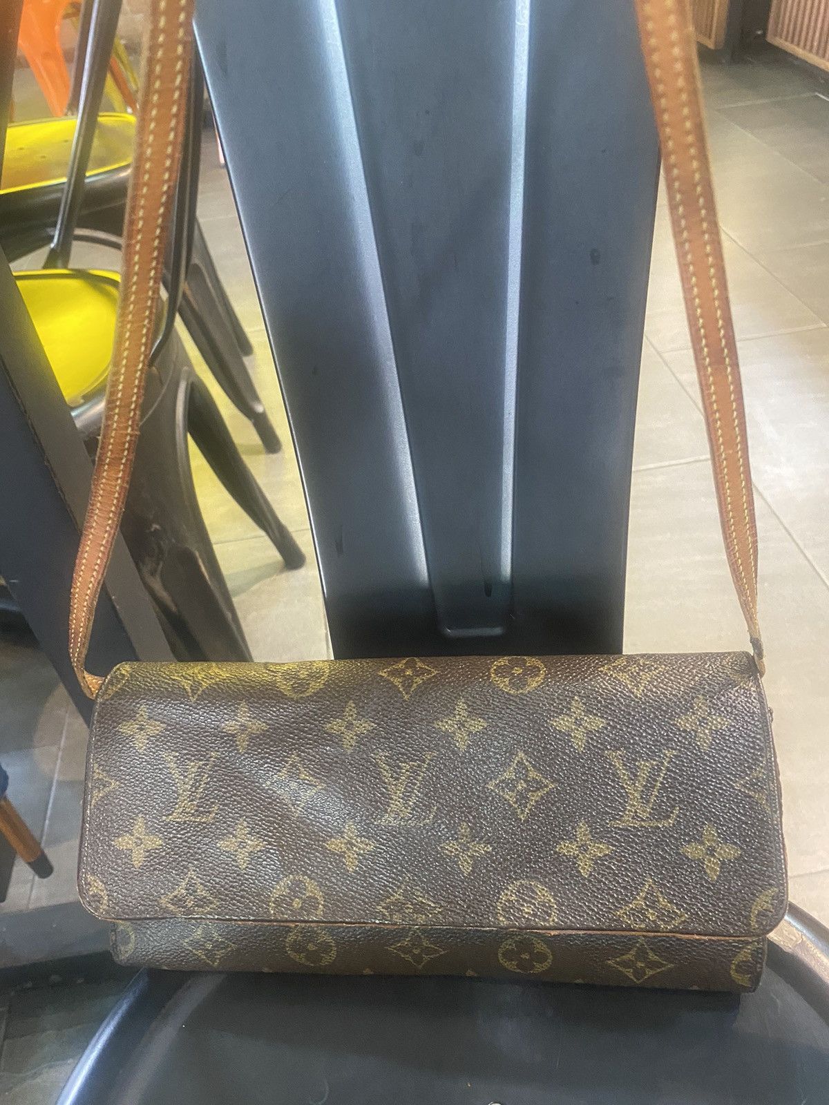 Louis Vuitton Authentic Vintage Louis Vuitton Monogram Pochette PM Size ONE SIZE - 24 Thumbnail