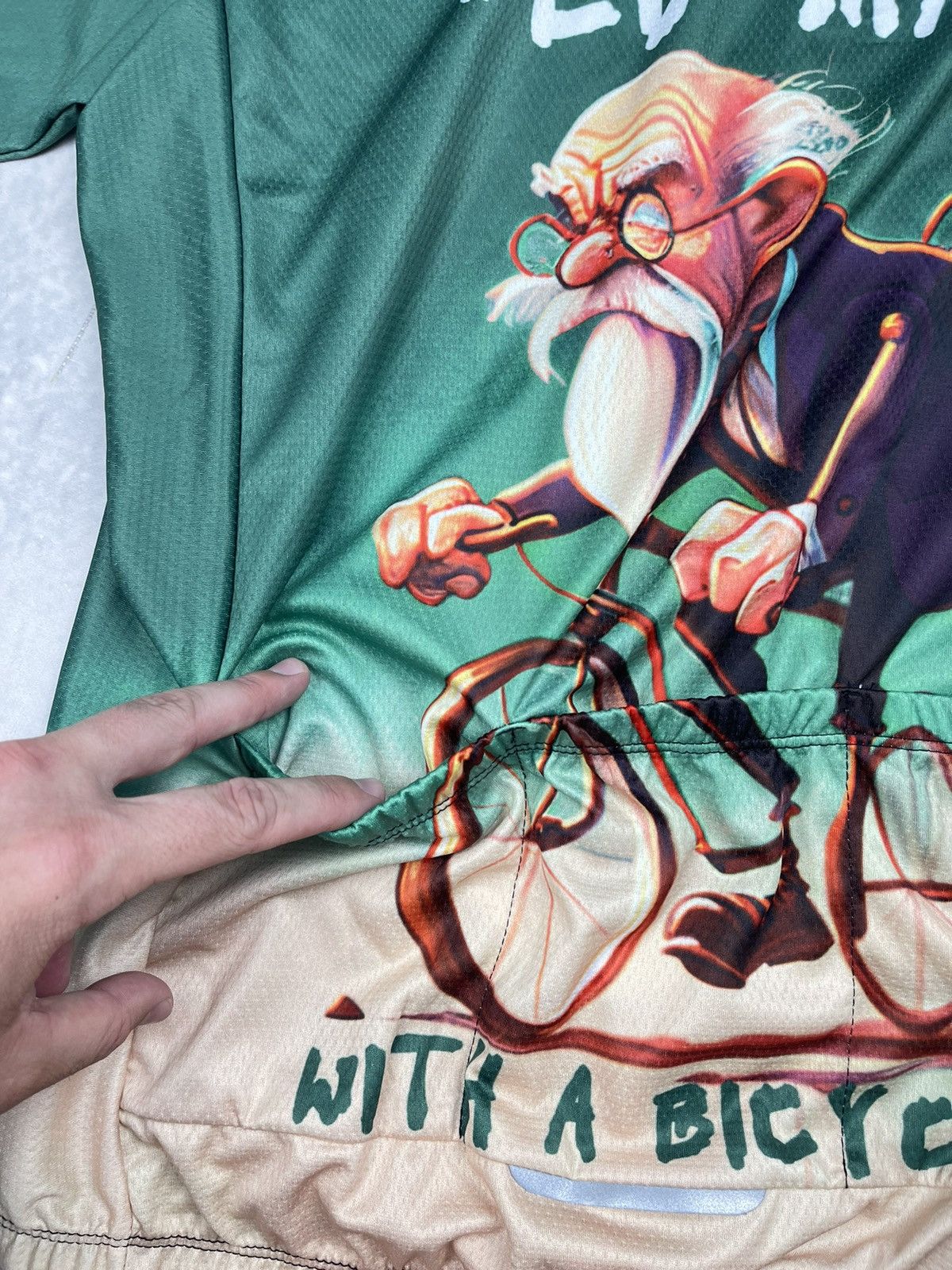 Vintage Vintage Bicycle green jersey humor old man Size US L / EU 52-54 / 3 - 6 Thumbnail