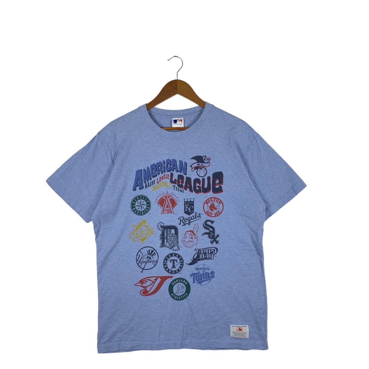 MLB Vintage MLB BASEBALL TEAM Logo Crest Tee Shirt Top Size US XL / EU 56 / 4 - 1 Thumbnail