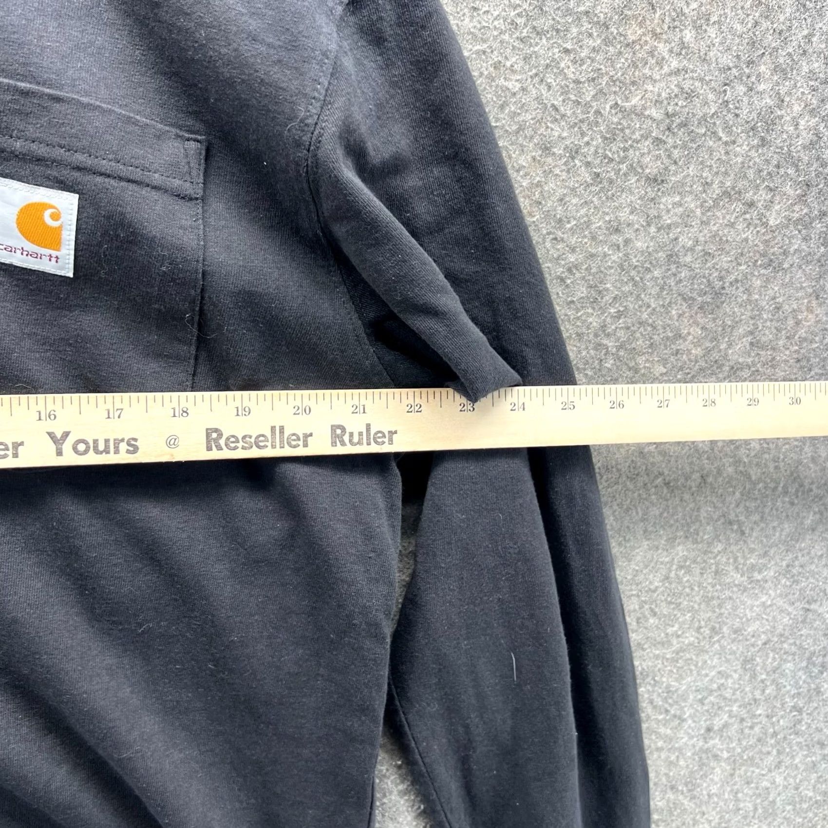 Carhartt Carhartt Shirt Mens Medium Black Long Sleeve Crewneck Pocket Logo Shirt Size US M / EU 48-50 / 2 - 4 Thumbnail