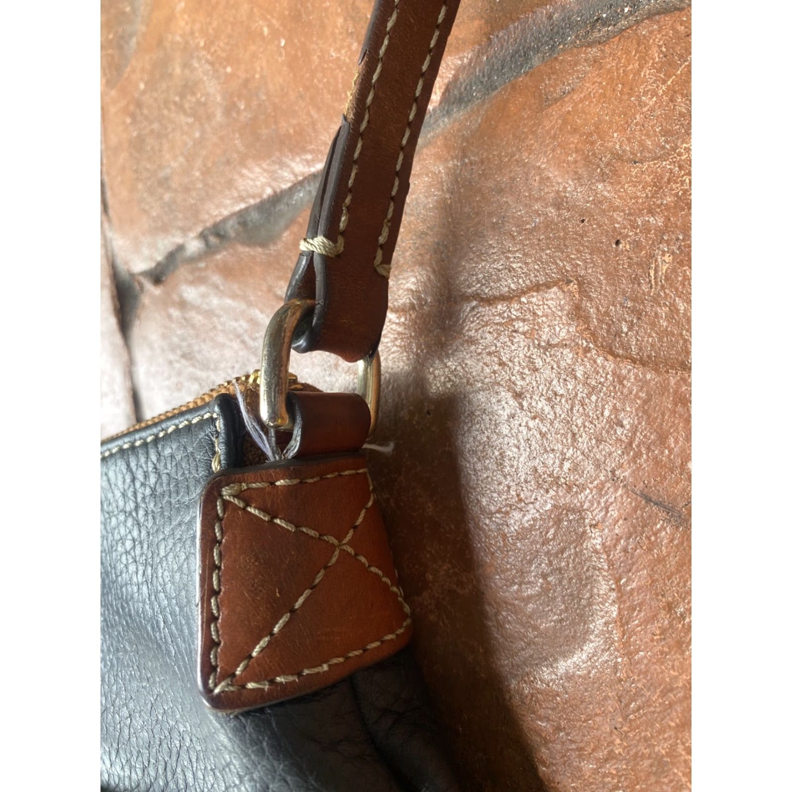 Dooney & Bourke Dooney & Bourke Black Leather Pebble Grain Tote Crossbody Shoulder Bag Womens Medium Pebble Grain Tammy Tote Size ONE SIZE - 6 Thumbnail