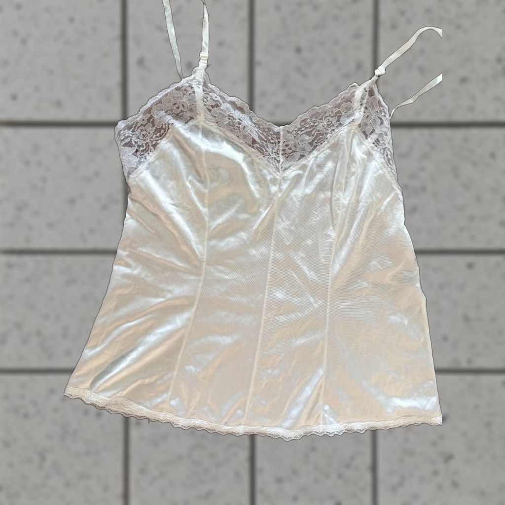 Vintage VINTAGE Women’s Camisole Lace Nylon Off-White White Figurfit 38 Medium Women's Size 38 Medium Size ONE SIZE - 1 Thumbnail