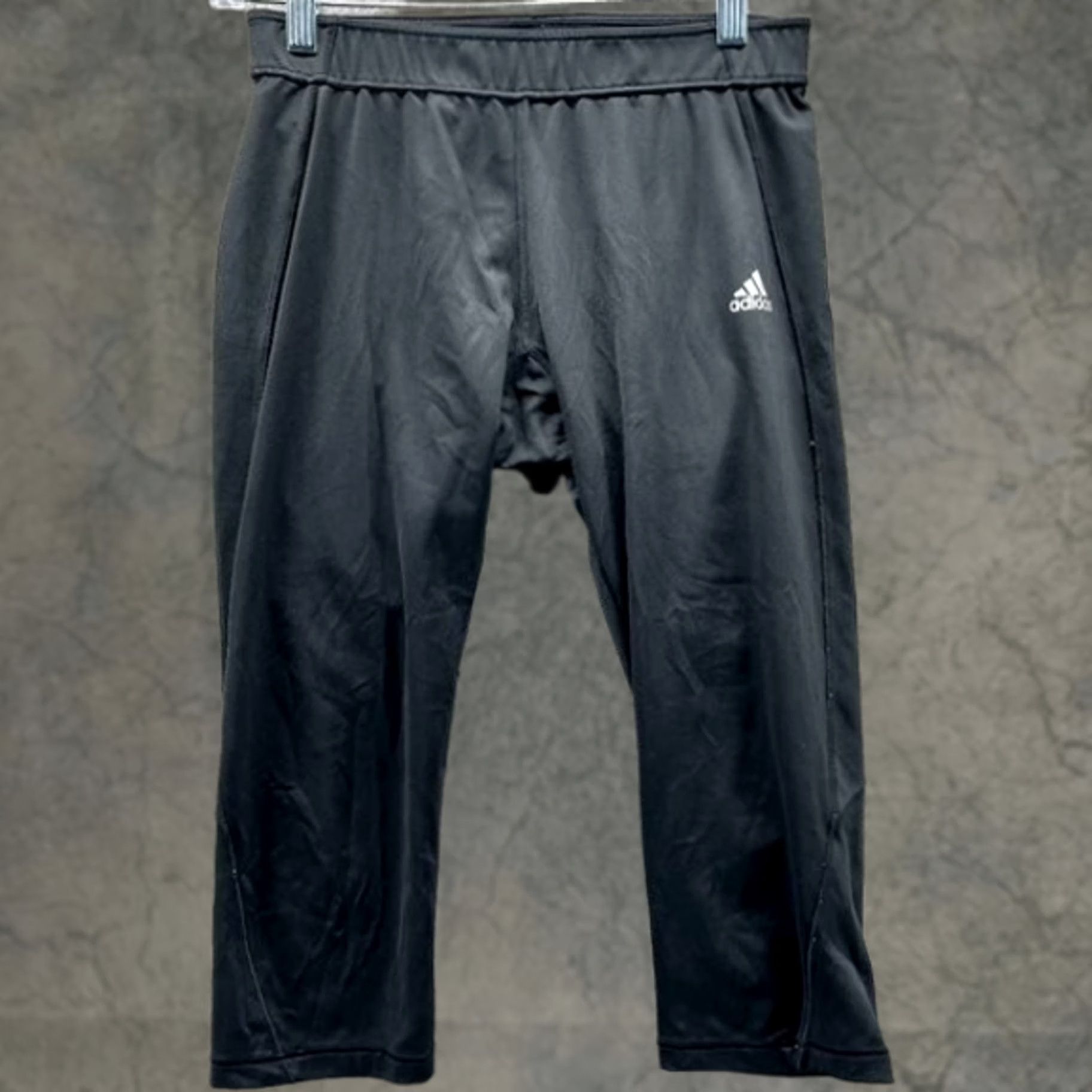 Adidas Vintage adidas Pants Women Large Black Athletic Elastic Waist Trefoil Joggers Sweatpants Regular Inseam 18 Feminine Mens Women Size 36" / US 14 / IT 50 - 1 Thumbnail