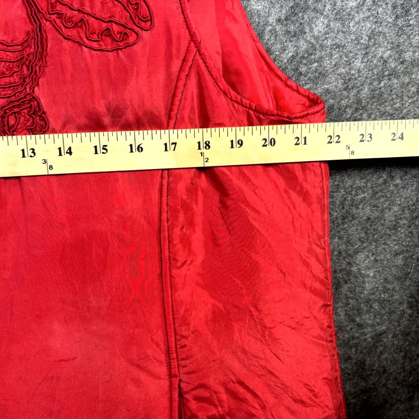 Coldwater Creek Coldwater Creek Vest Jacket Womens 1X Red Silk Floral Full-Zip Travel Utility Vest Jacket Silk Floral Full-Zip Red Womens 1X Size XL / US 12-14 / IT 48-50 - 2 Thumbnail