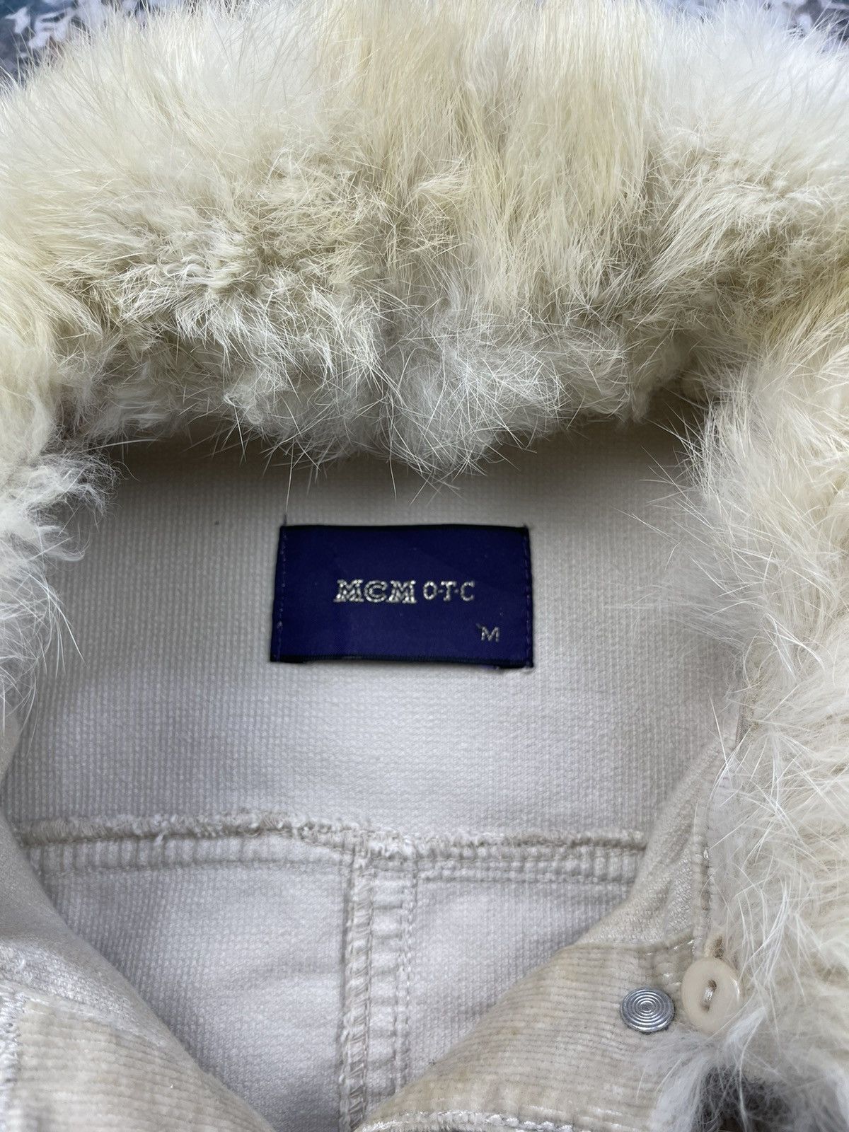 MCM MCM Fur Collar Monogram Button Corduroy Denim Jacket Size M / US 6-8 / IT 42-44 - 10 Thumbnail