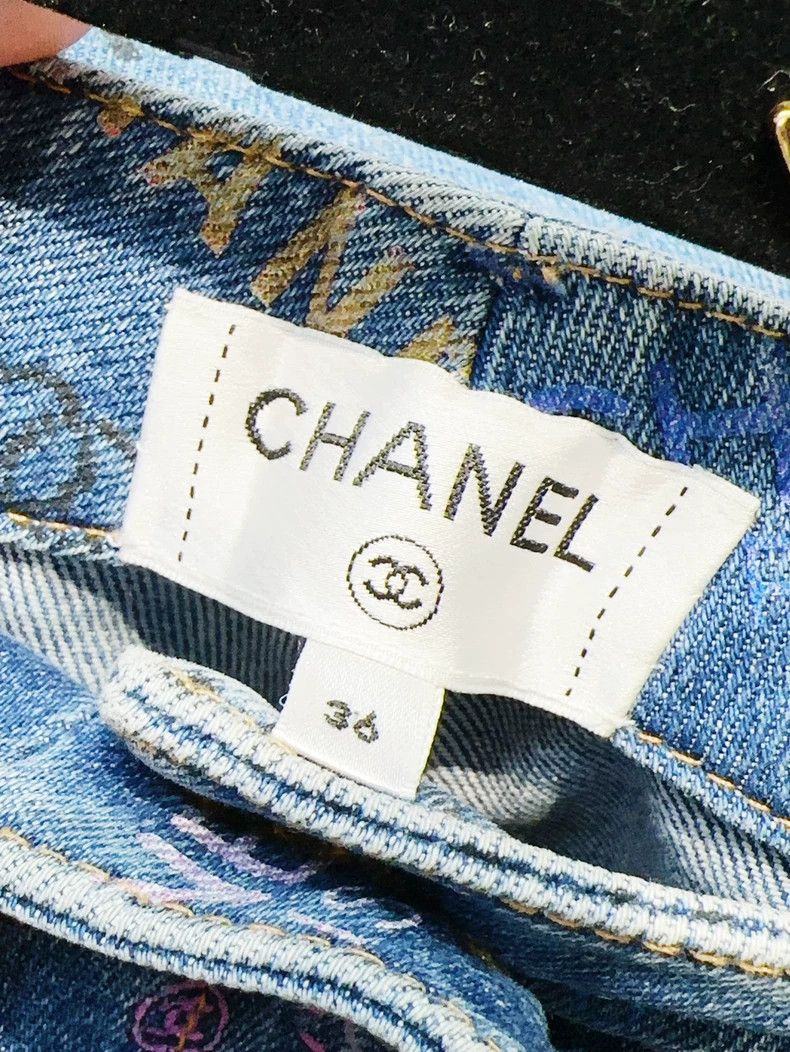 Chanel Chanel 22P spring and summer preview blue color graffiti l Size 24" / US 00 / IT 34 - 5 Thumbnail