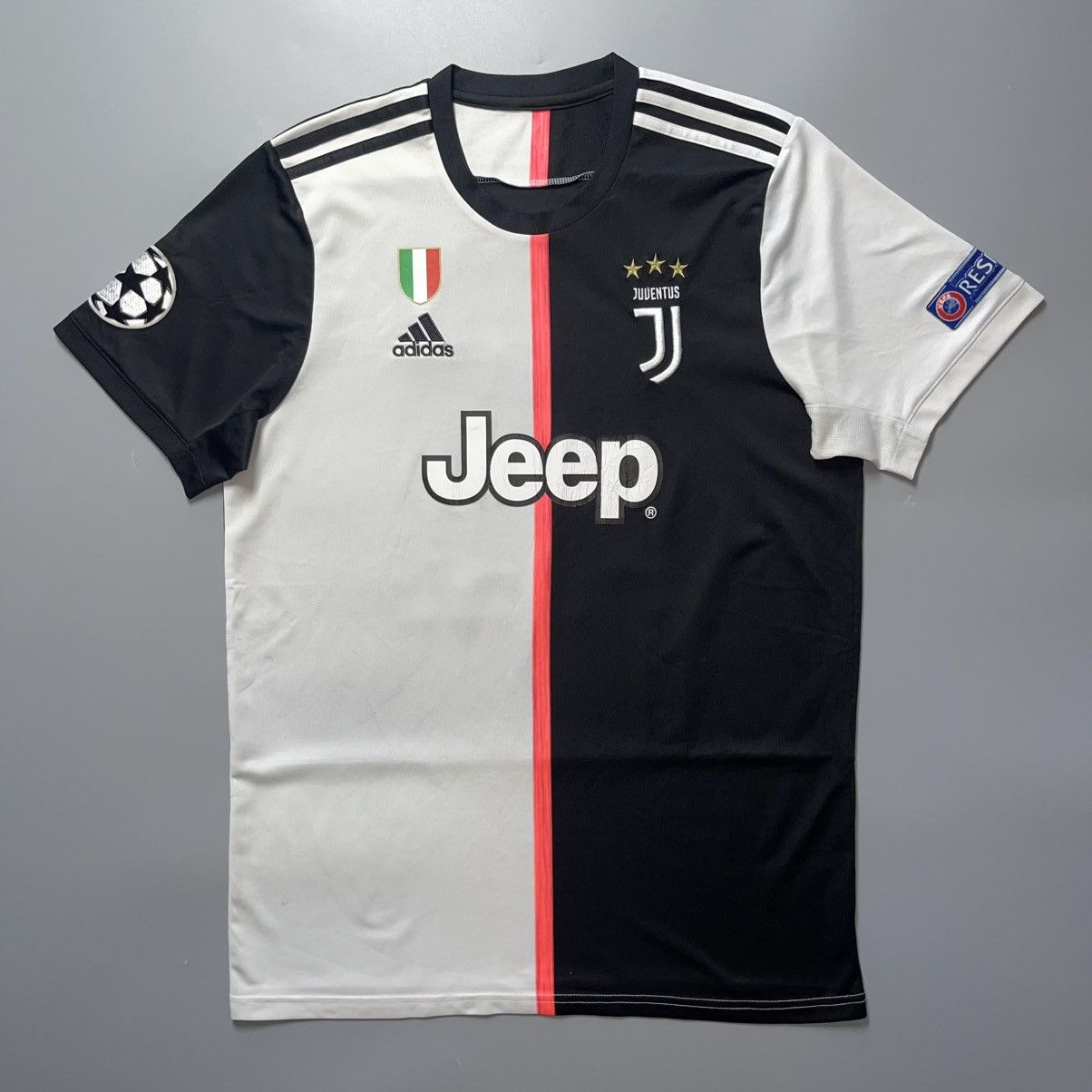 Vintage JUVENTUS ADIDAS 2019/2020 FOOTBALL HOME JERSEY #11 COSTA Size US L / EU 52-54 / 3 - 2 Thumbnail