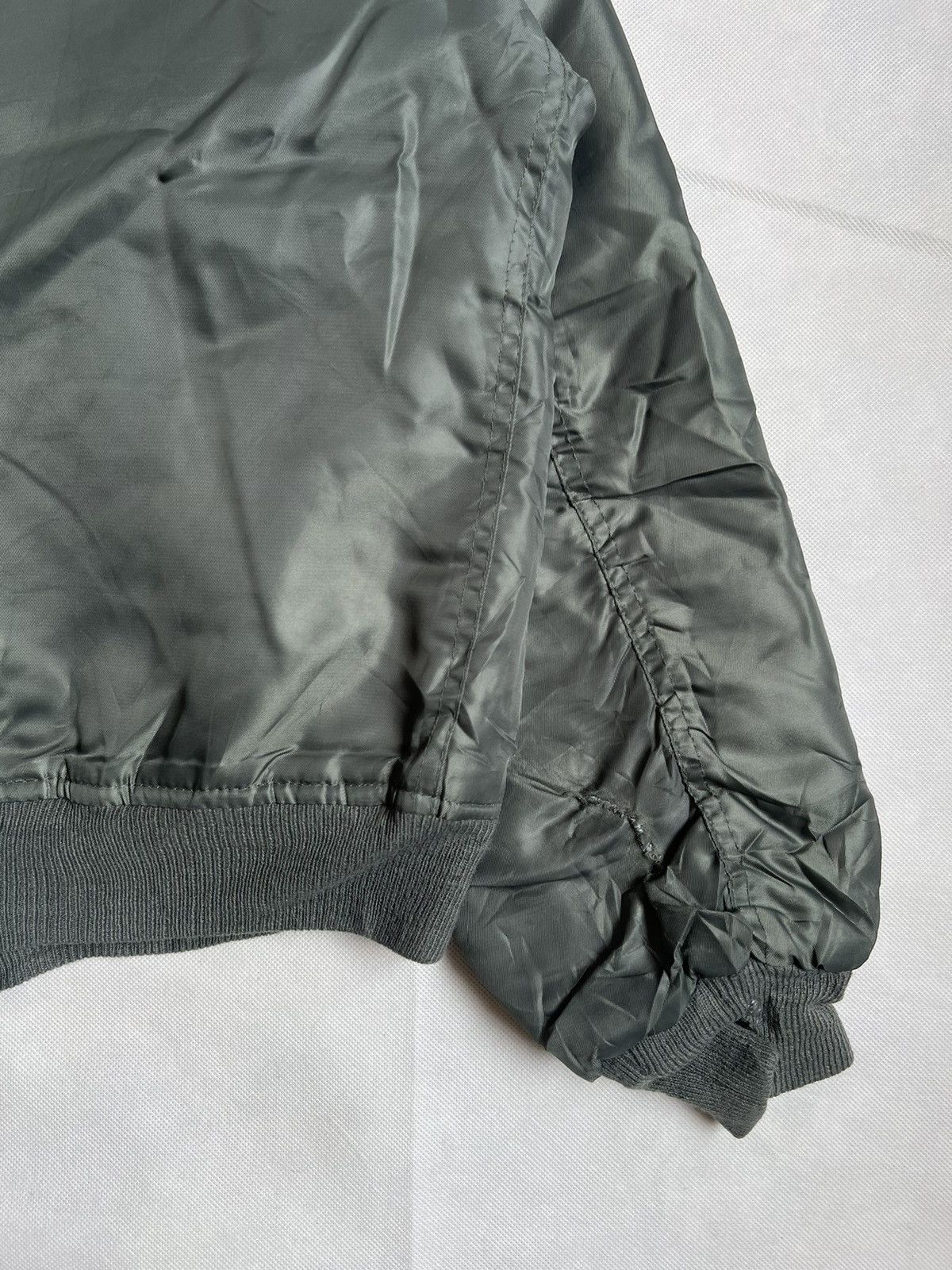 Japanese Brand Vintage Bomber Jacket Ma-1 Flyers Intermediate Size US L / EU 52-54 / 3 - 11 Thumbnail