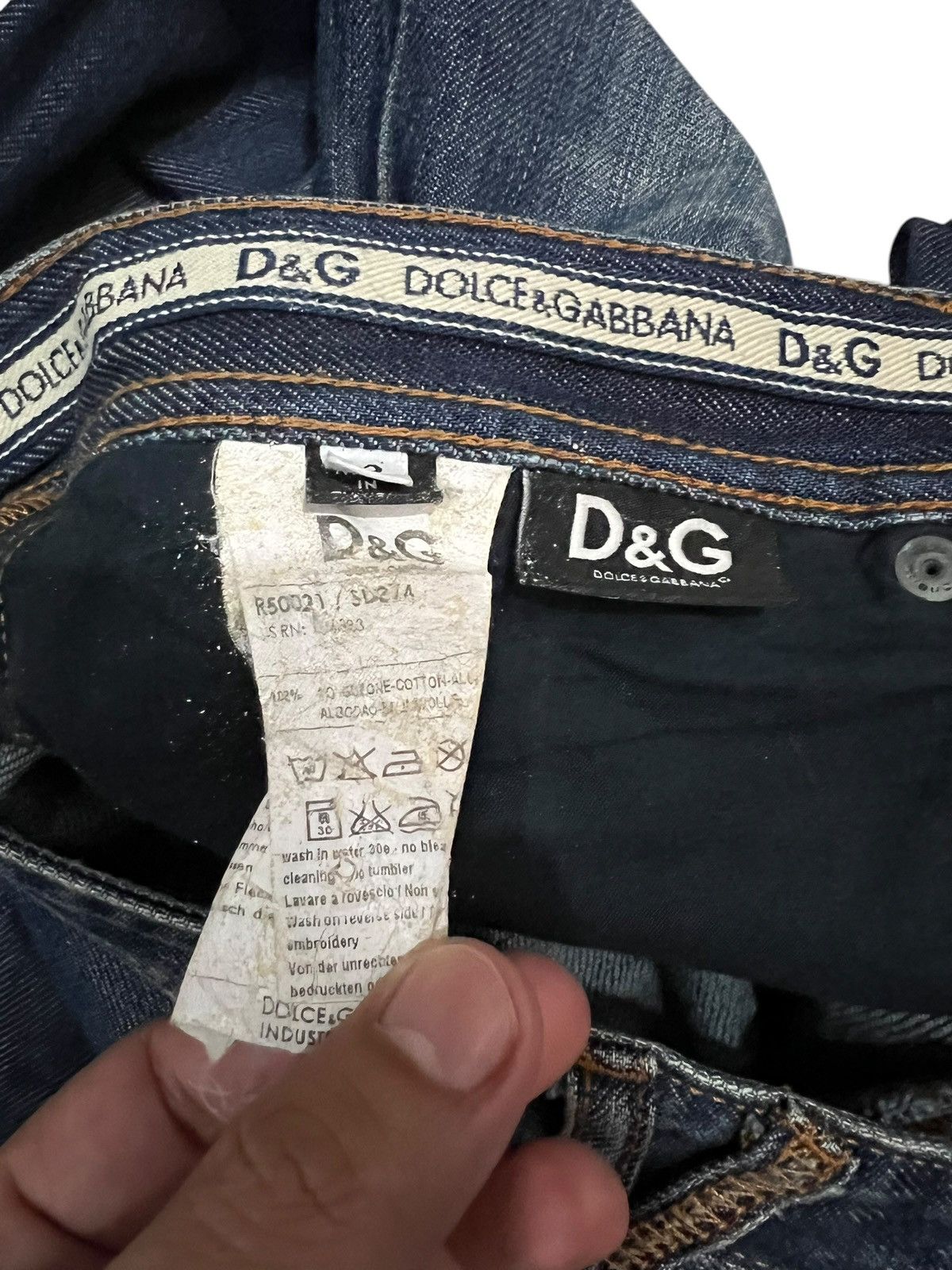 Dolce & Gabbana Vintage Dolce & Gabbana Distress Jean Size US 31 - 17 Thumbnail