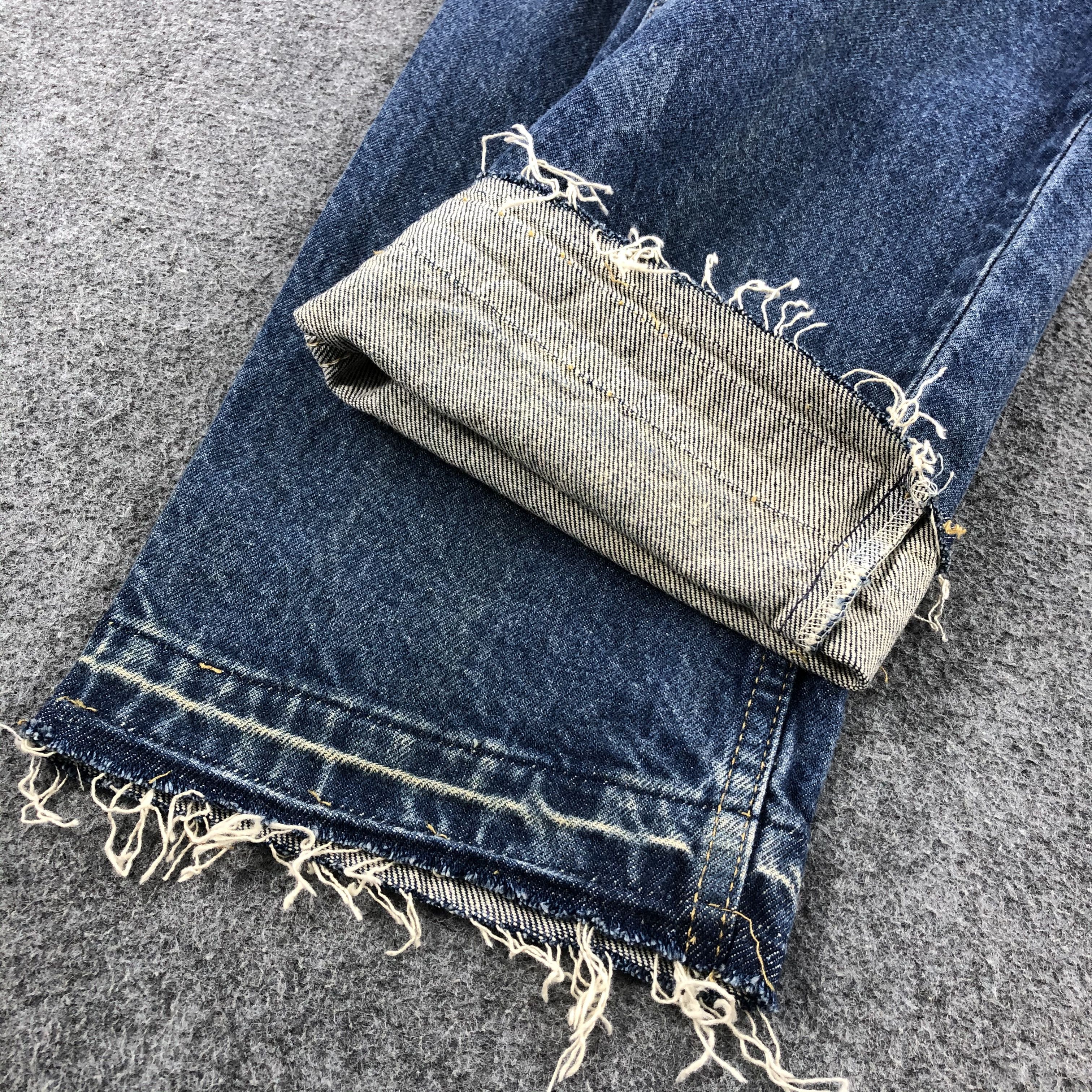 Levi's Vintage Levis 550 Jeans Relaxed Fit Denim KJ525 Size US 27 - 7 Thumbnail