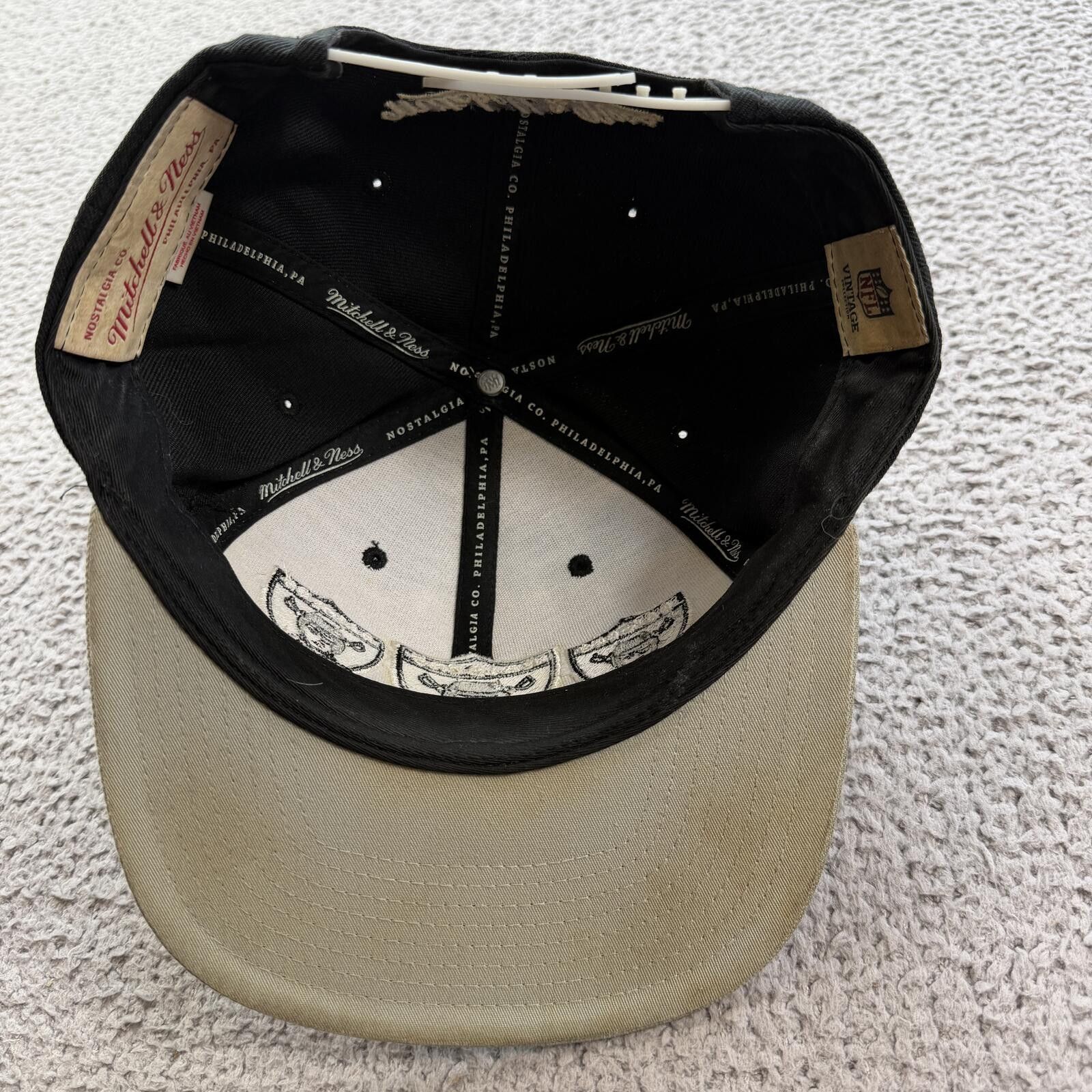 Mitchell & Ness Mitchell & Ness Las Vegas Raiders Snapback Hat Black NFL Size ONE SIZE - 7 Thumbnail
