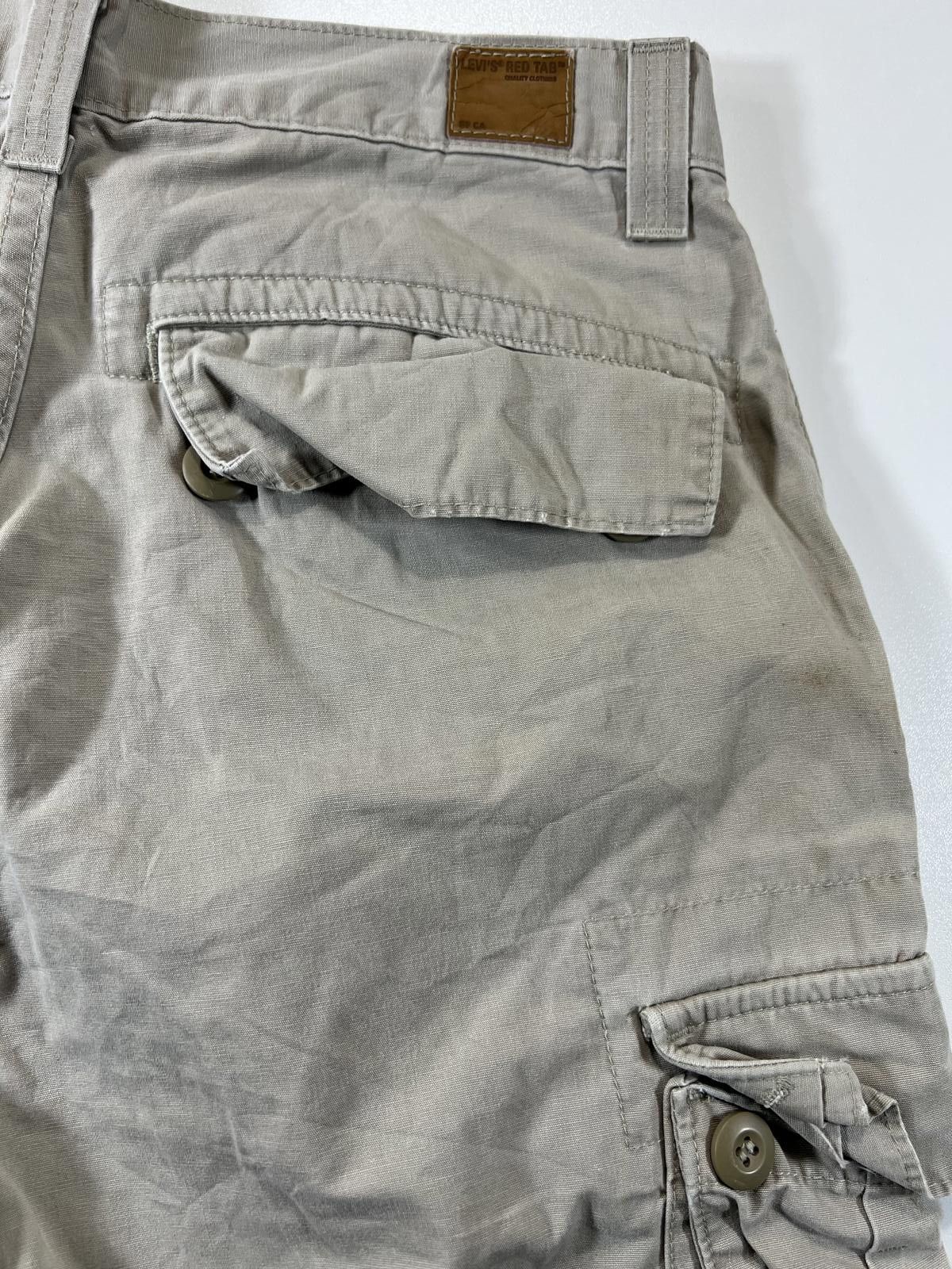 Unknown London Vintage Levi’s Men's Beige Cargo Shorts 30 Size US 30 / EU 46 - 10 Thumbnail