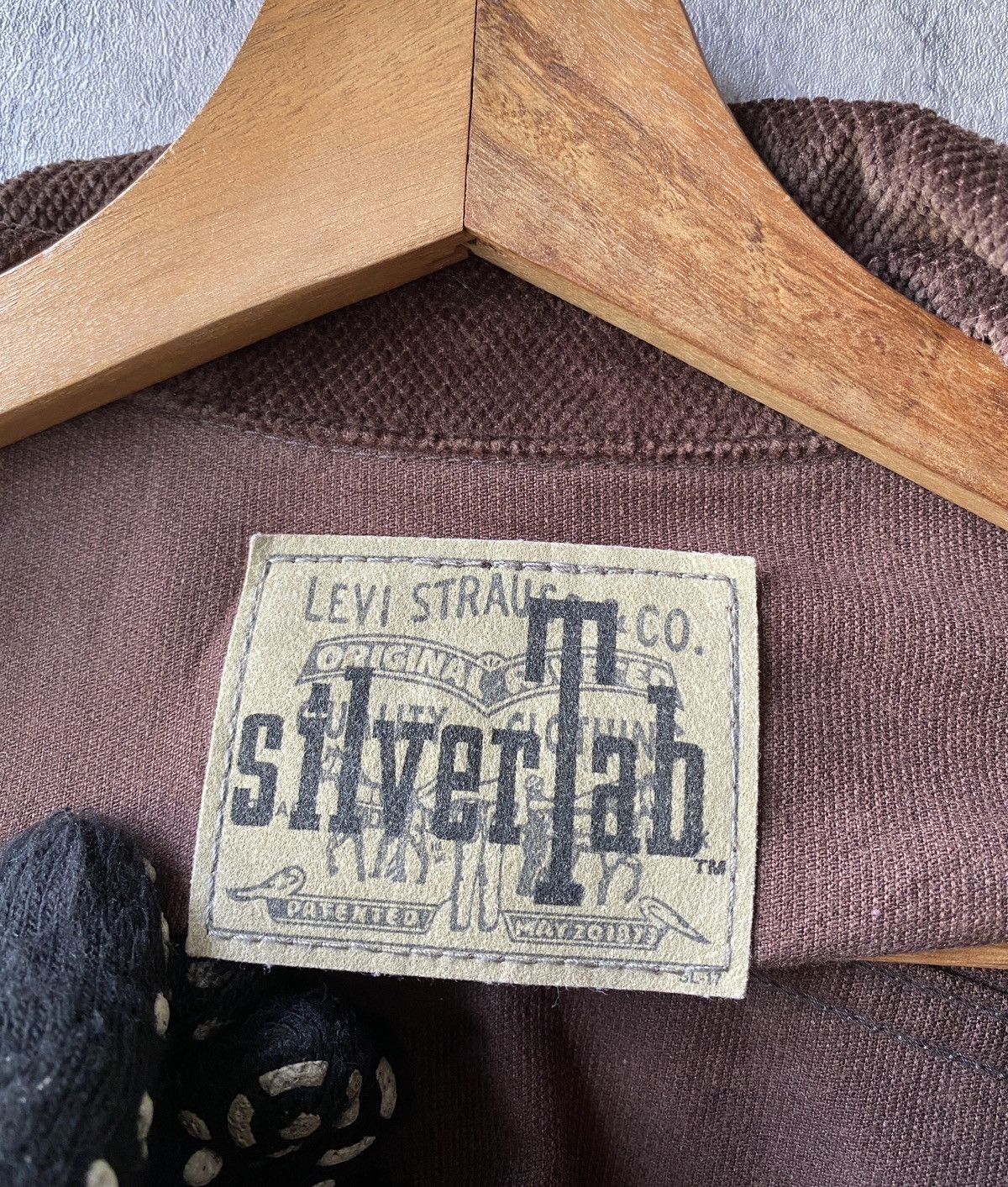 Levi's Vintage Clothing Vintage Levis Silver Tab Corduroy Jacket Size US S / EU 44-46 / 1 - 12 Thumbnail