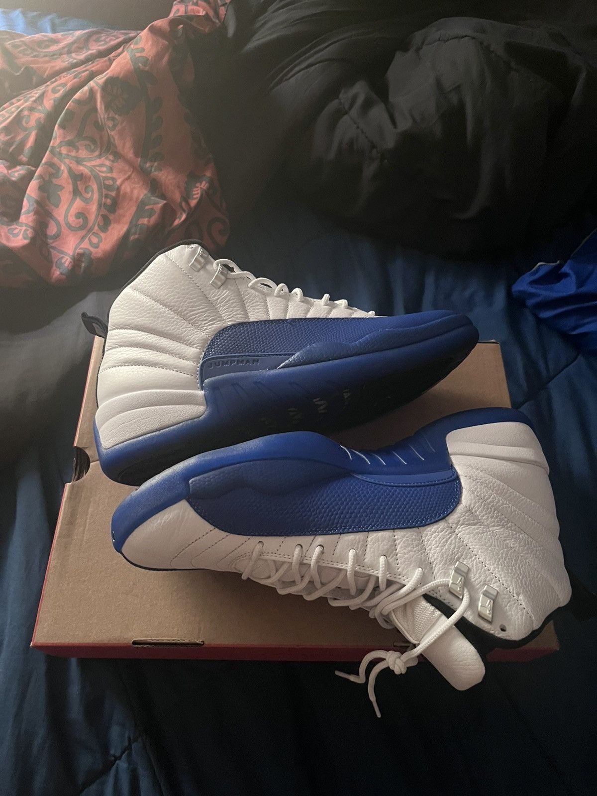 Jordan Brand × Nike Jordan 12 Size US 11.5 / EU 44-45 - 6 Thumbnail