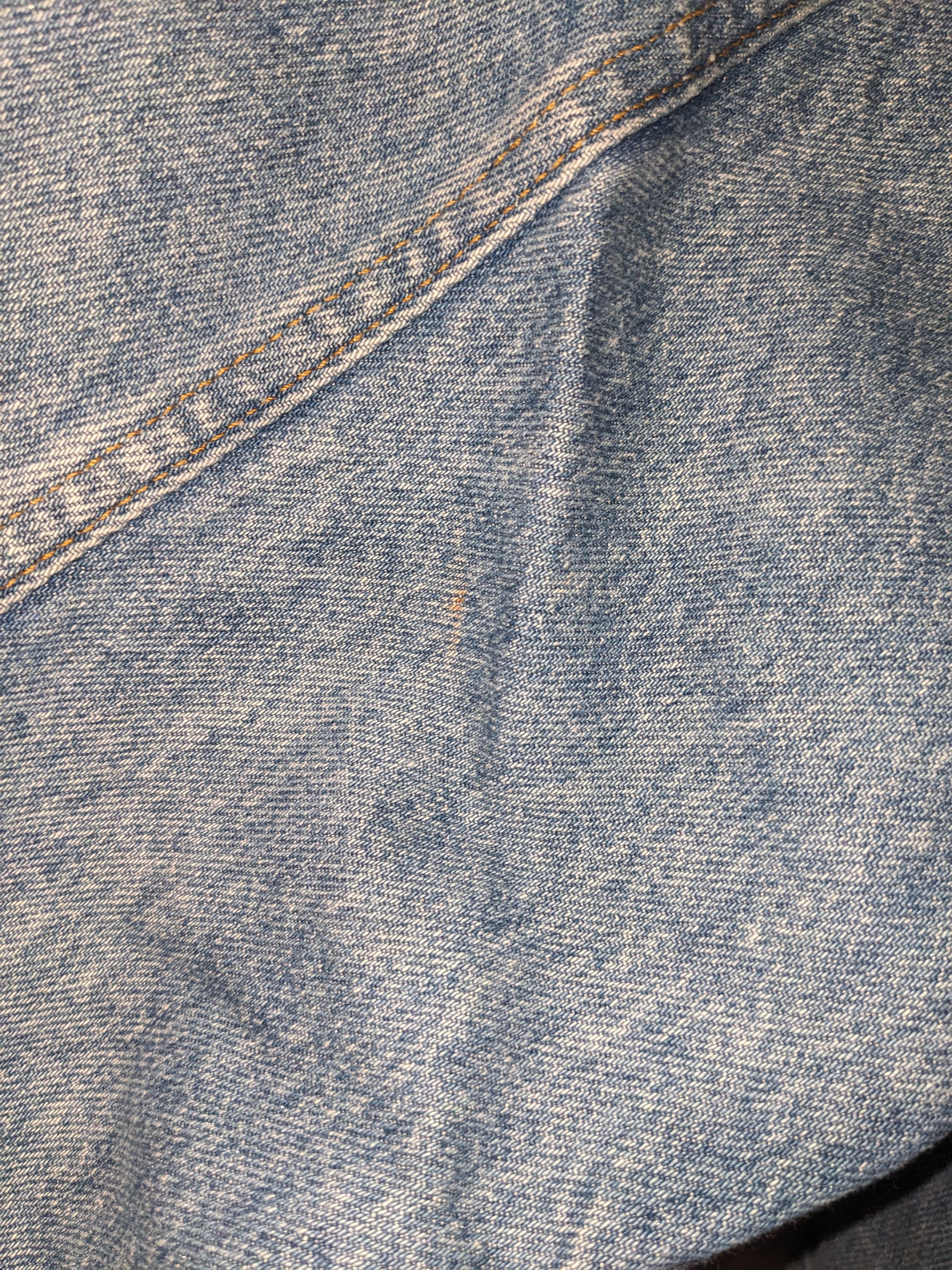 Levi's × Vintage Vintage 90s Levi Blue Medium Denim Trucker Jacket Size US M / EU 48-50 / 2 - 7 Thumbnail