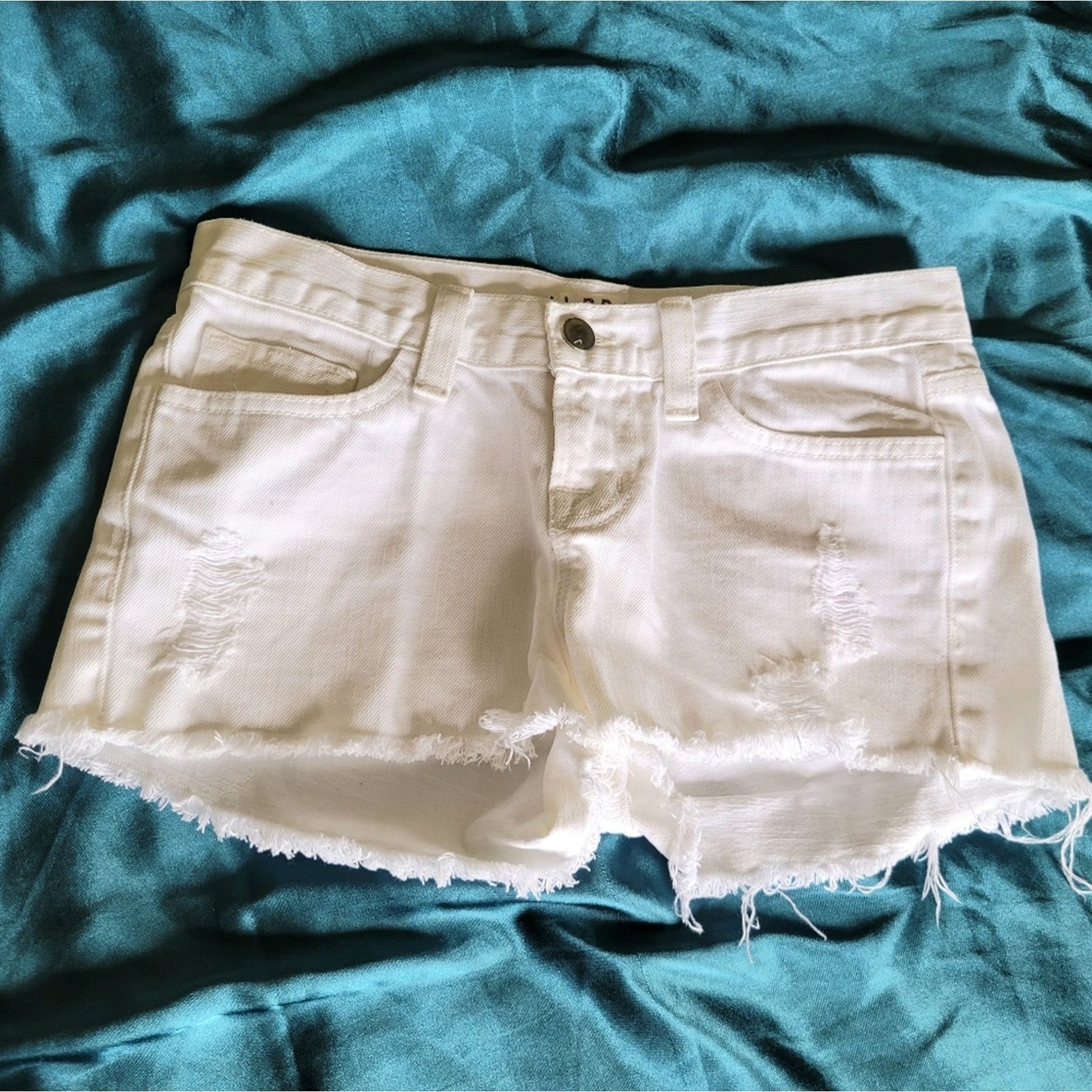 J Brand J Brand Vixen White Cut Off Shorts Womens Size 24 XS Cheeky Size 24" / US 00 / IT 34 - 1 Thumbnail