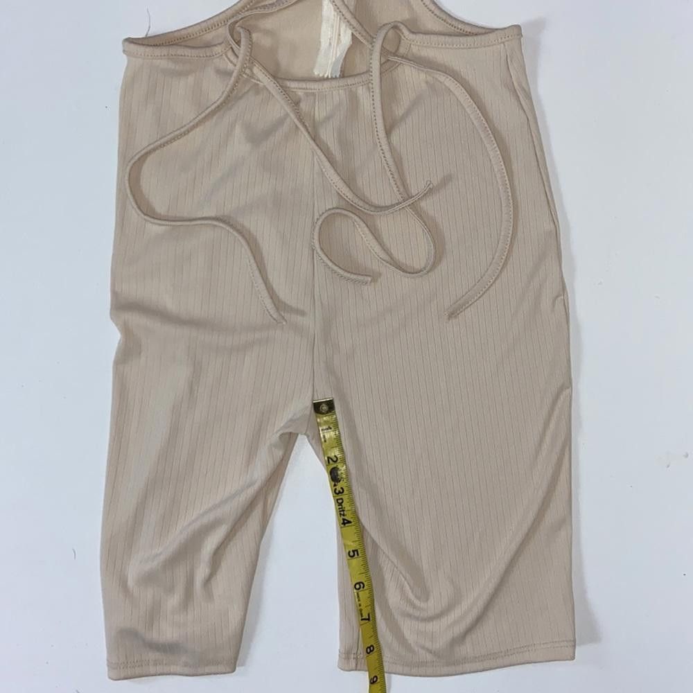 Fashion Nova Fashion Nova l NWT Bike Short Romper Size Large Size 36" / US 14 / IT 50 - 6 Thumbnail