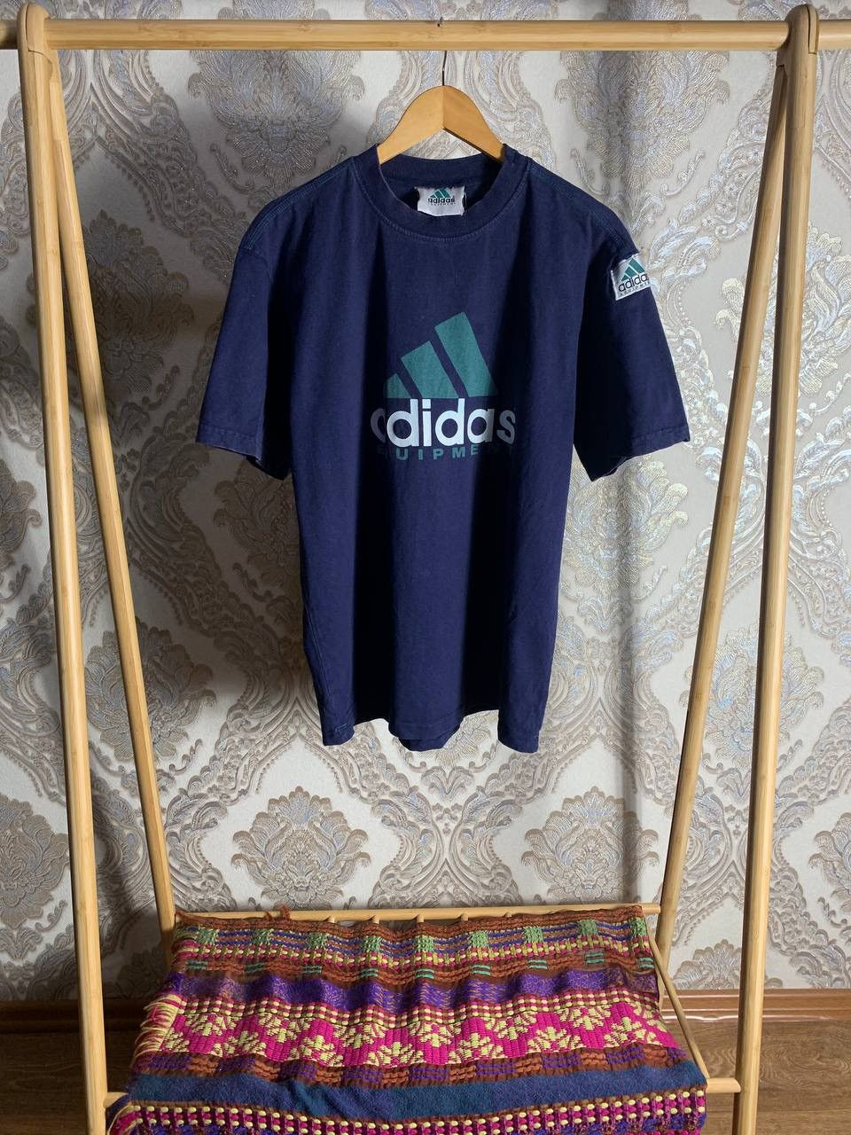 VERY RARE ADIDAS EQUIPMENT BIG LOGO T-SHIRT Y2K 90s RETRO