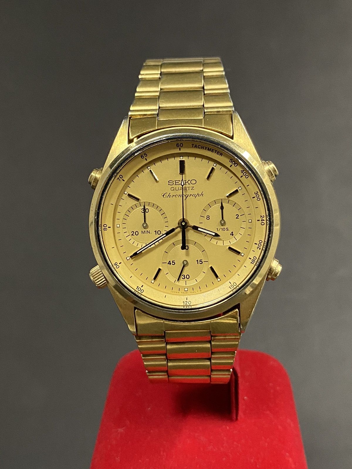 Seiko 7A28-7280 Chronograph Quartz MenS Watch in Gold, Men's