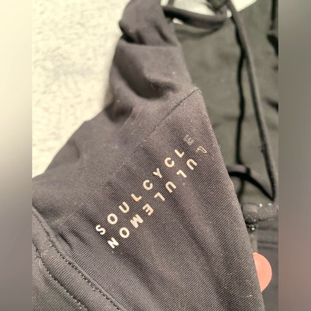 Lululemon Lululemon Bra Sports Black Women M Soul Cycle Strappy Sports Bra 6 Womens Size ONE SIZE - 5 Thumbnail