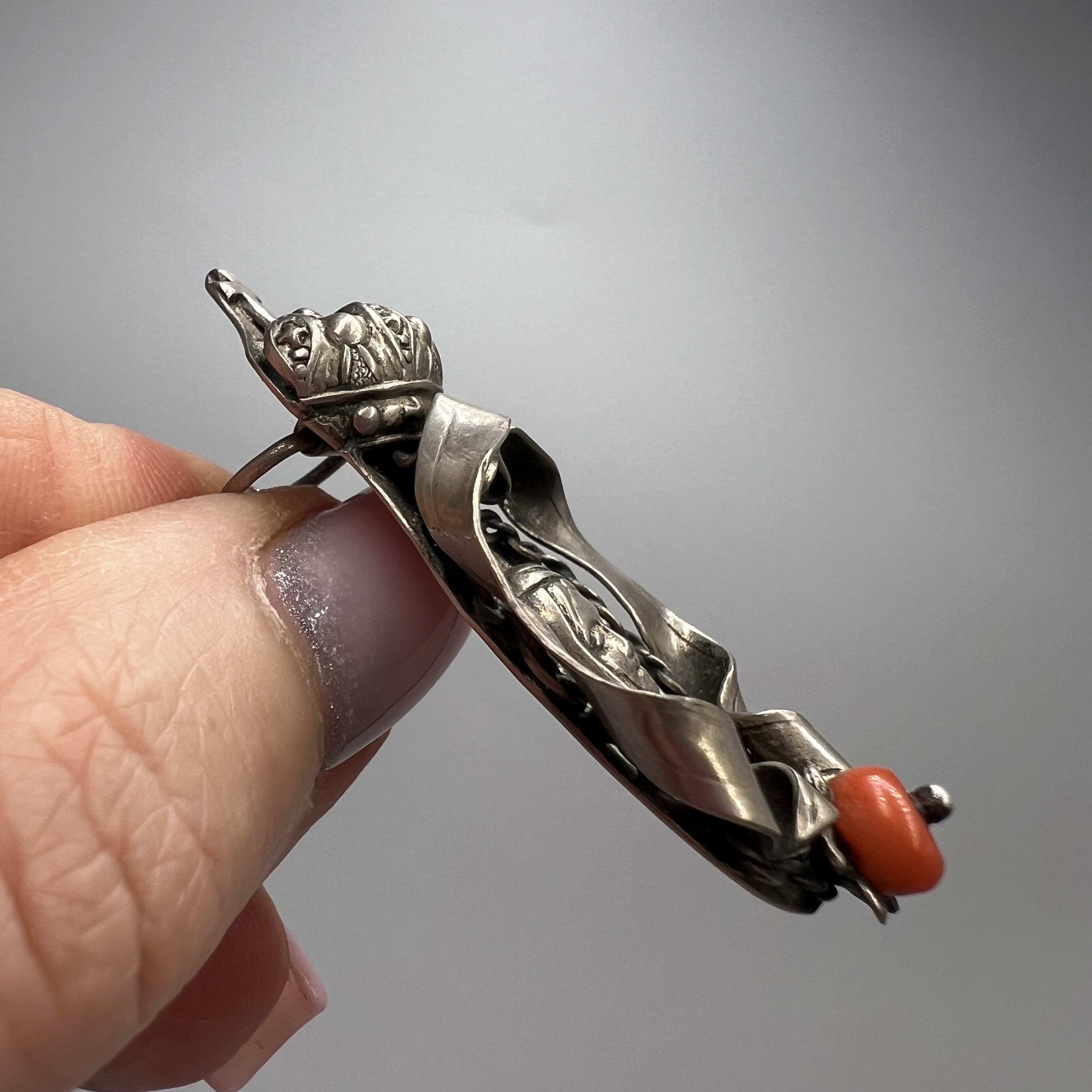 Vintage Vintage Italian Silver Madonna Pendant Icon Necklace Size ONE SIZE - 6 Thumbnail