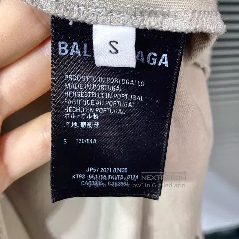 Balenciaga Balenciaga Short-sleeve T-shirt with double B mosaic lette Size US S / EU 44-46 / 1 - 7 Thumbnail